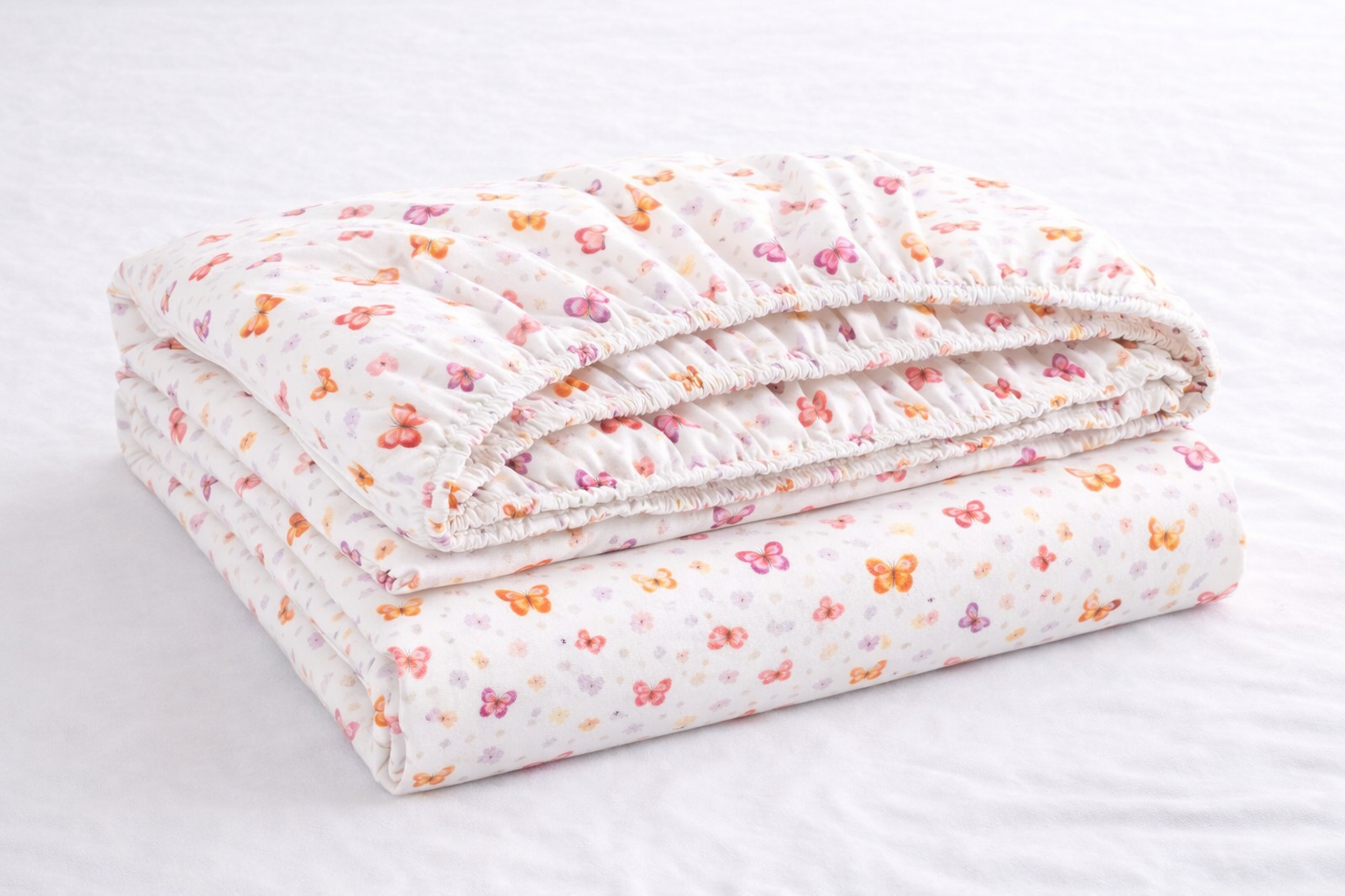 Дитяче простирадло га гумці ранфорс принт "Рожеві метелики"