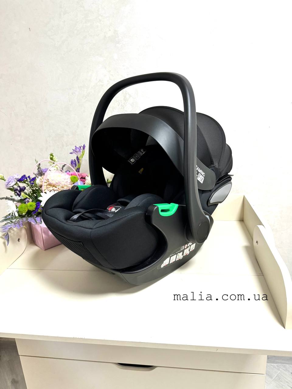 Автокрісло дитяче ME 1110 i-FIX Moon Black