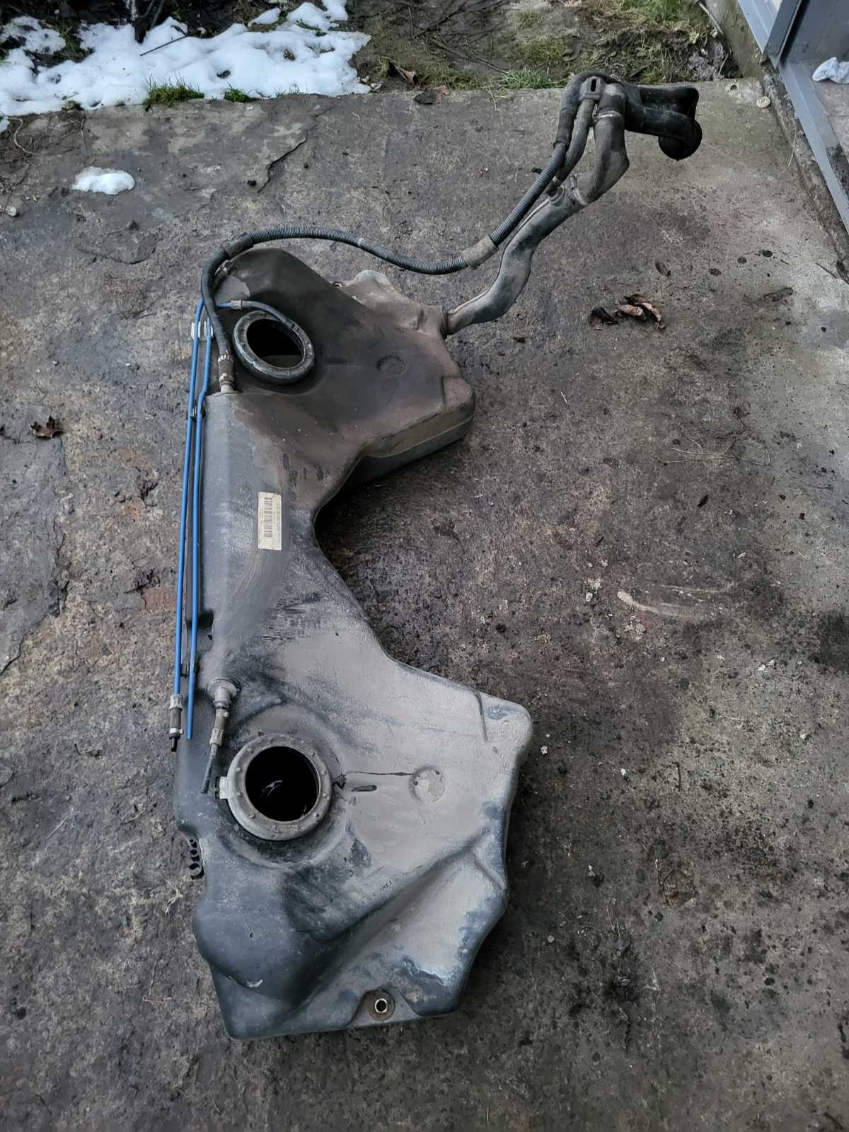 Палавний бак BMW E39