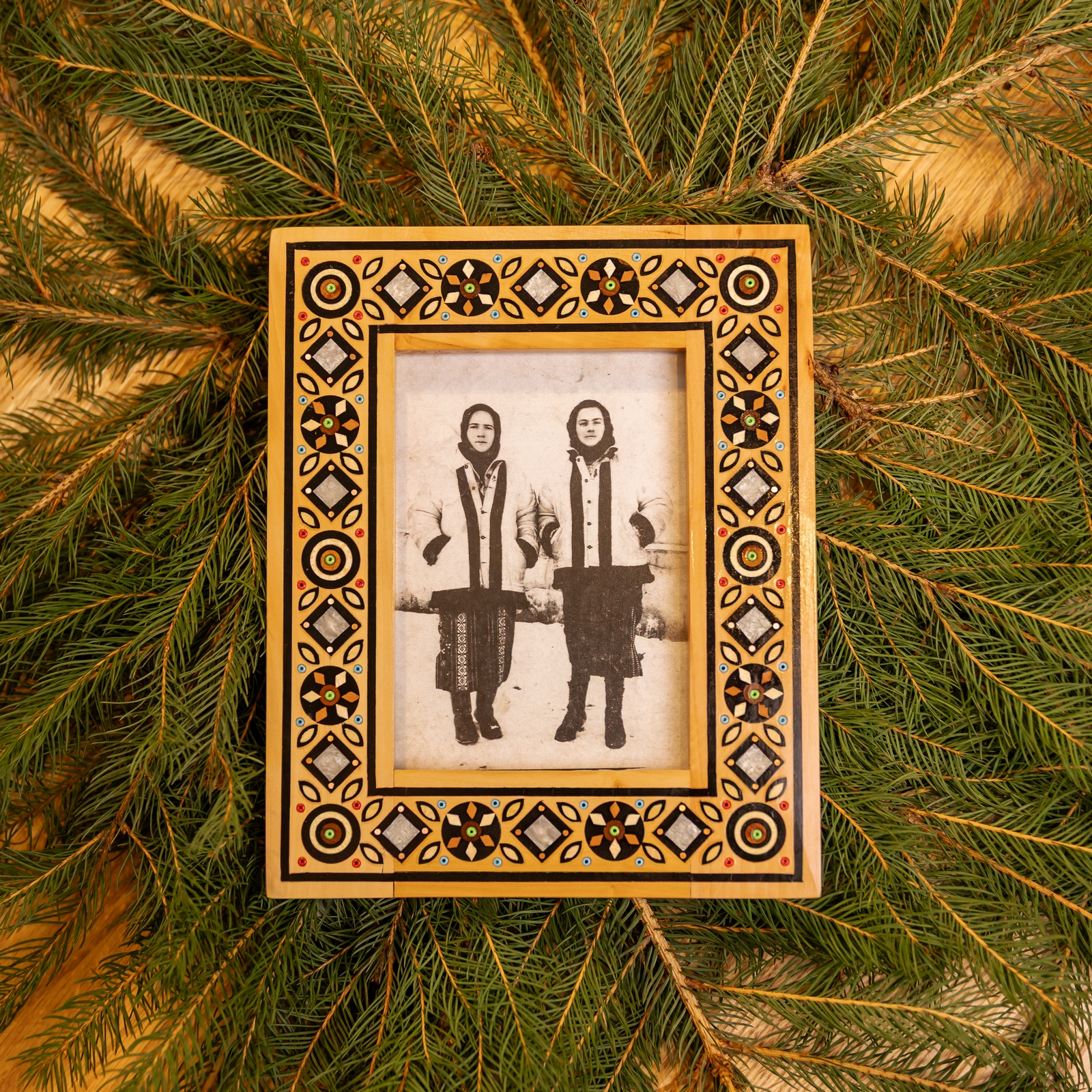 Інкрустована рамка