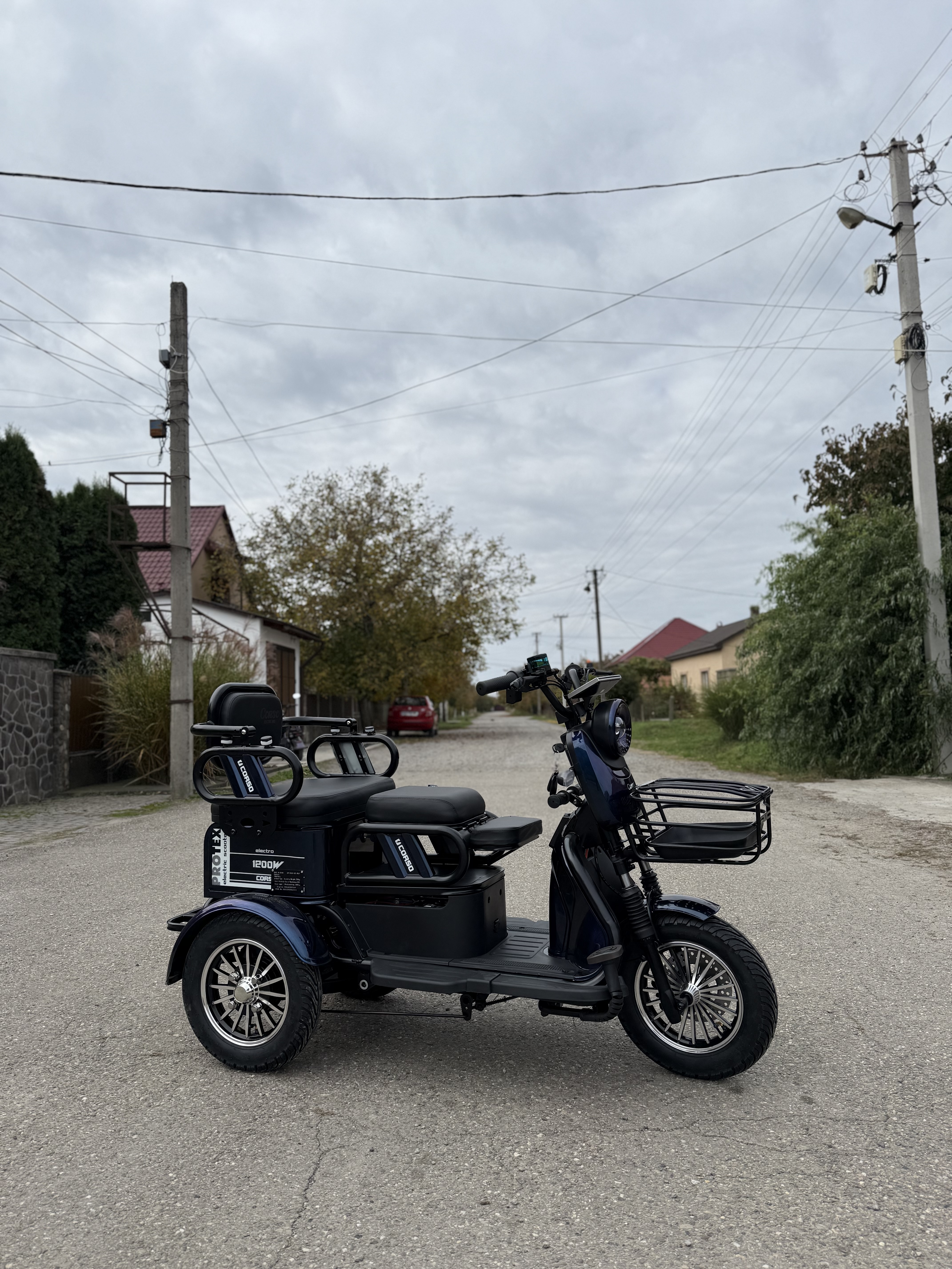 Електричний трицикл Corso PROTEX  1200w графенові акумулятор