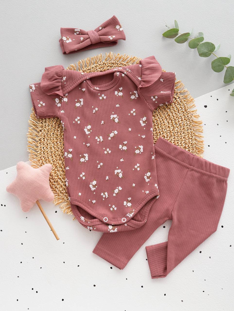Комплект для маленької принцеси боді з рюшами + штанці + пов’язка