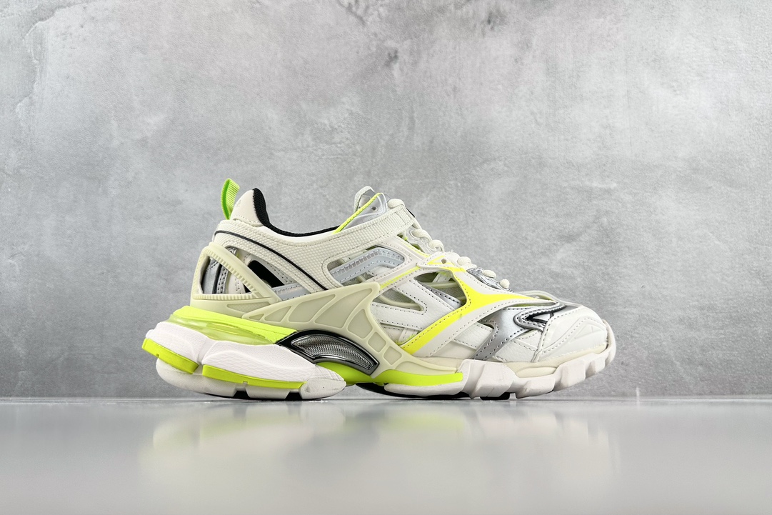 Balenciaga Track 2.0 568614W2GN39073