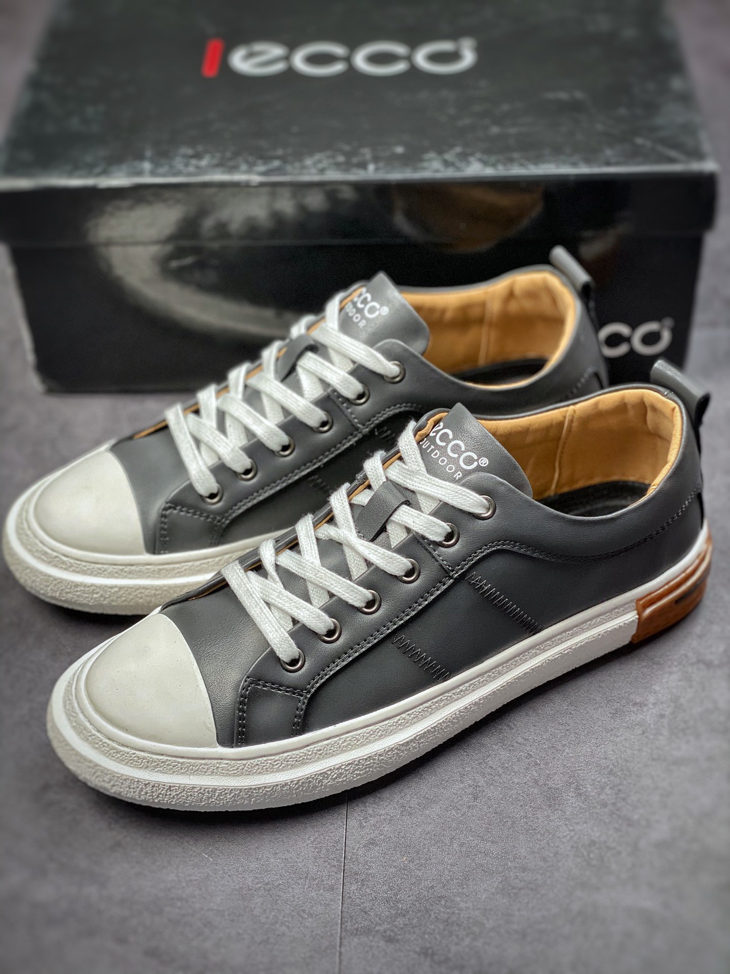 ECCO grey asf leather