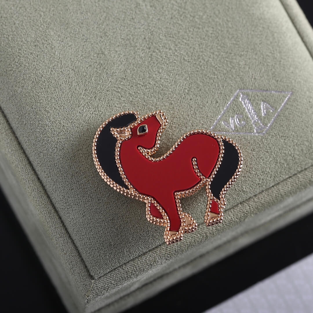 Van Cleef&Arpels брошка