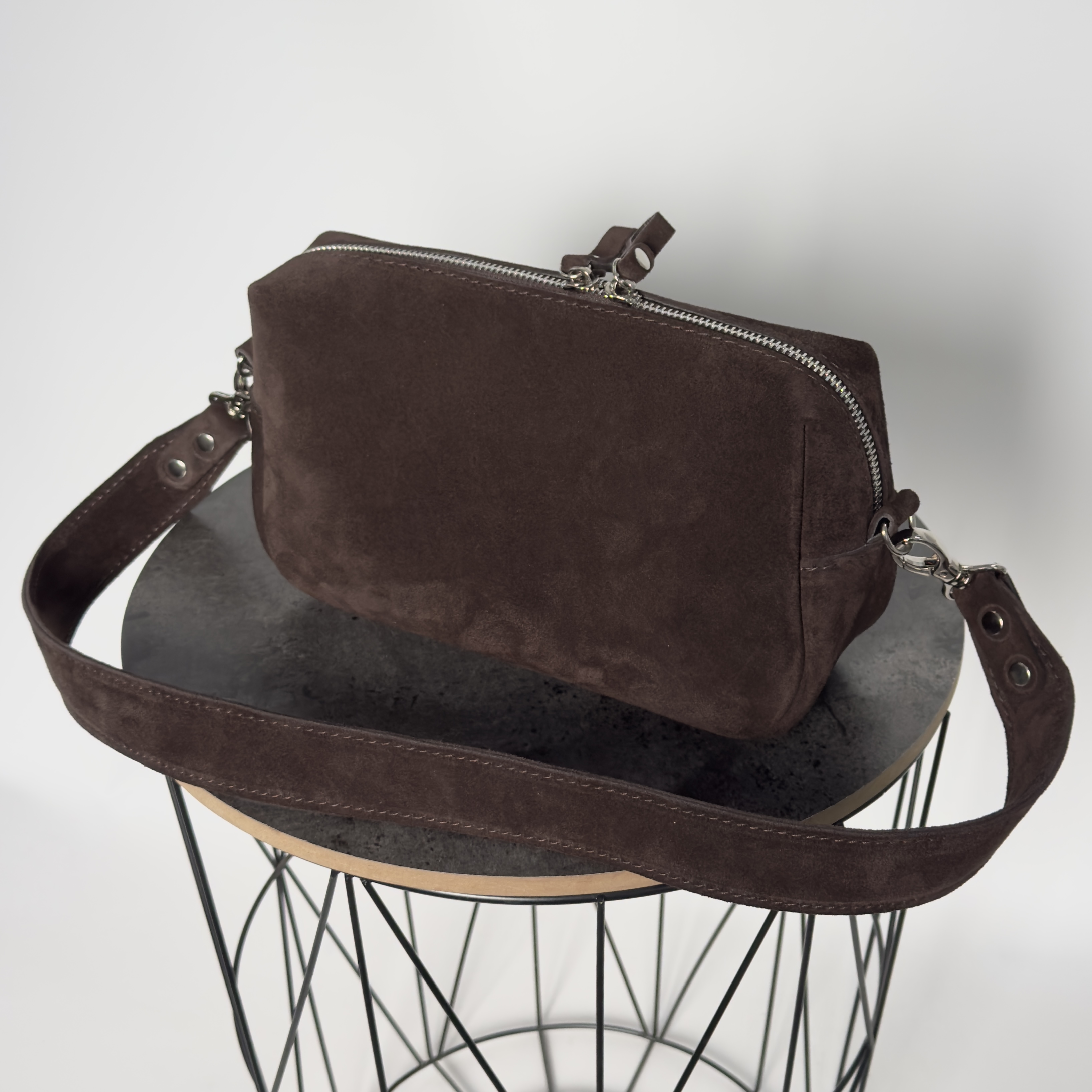 Bri bag сумка-кросбоді з натуральної замші