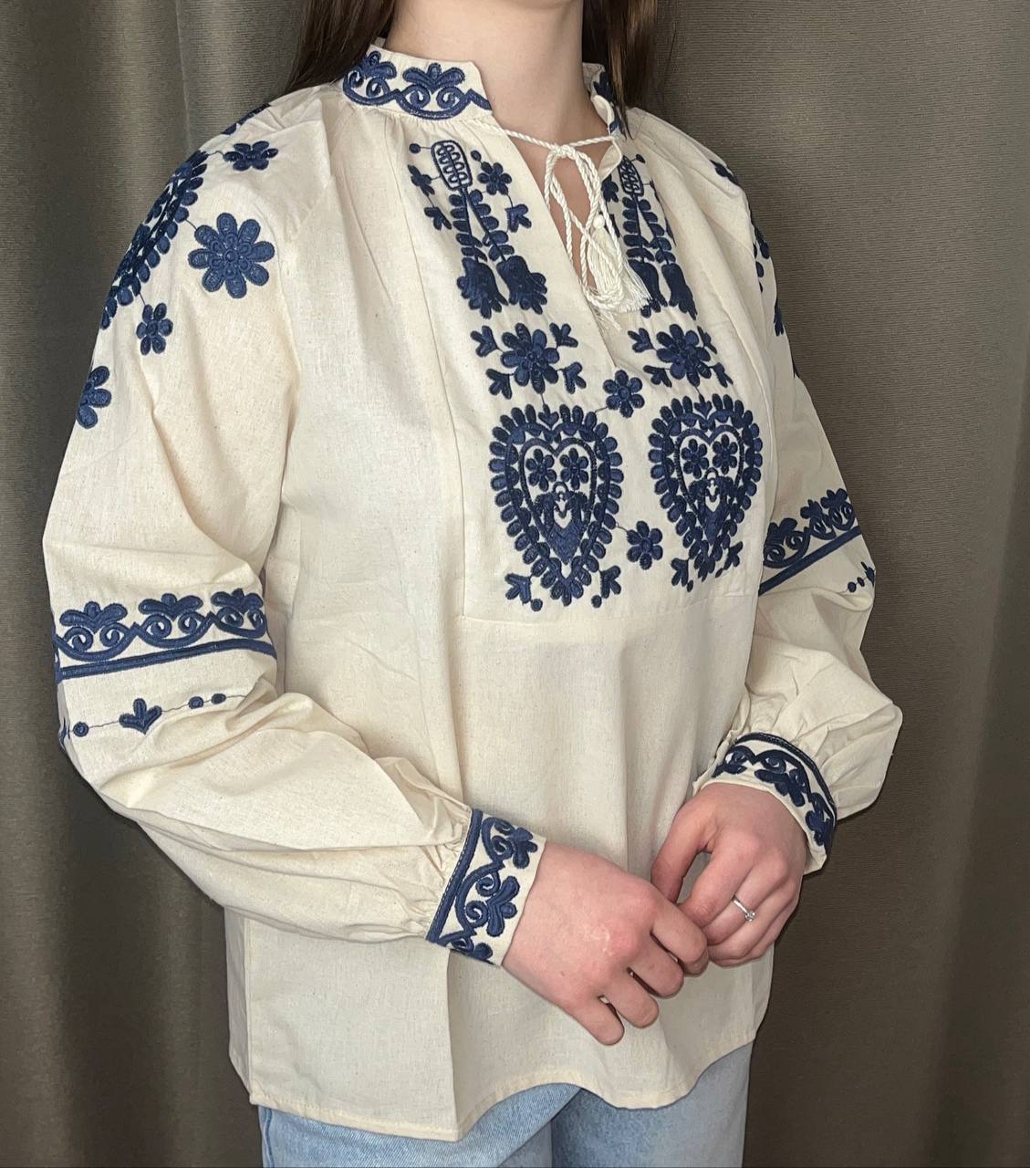 Вишиванка "Блакитна квітка" | Chemise brodée "Fleur azur"