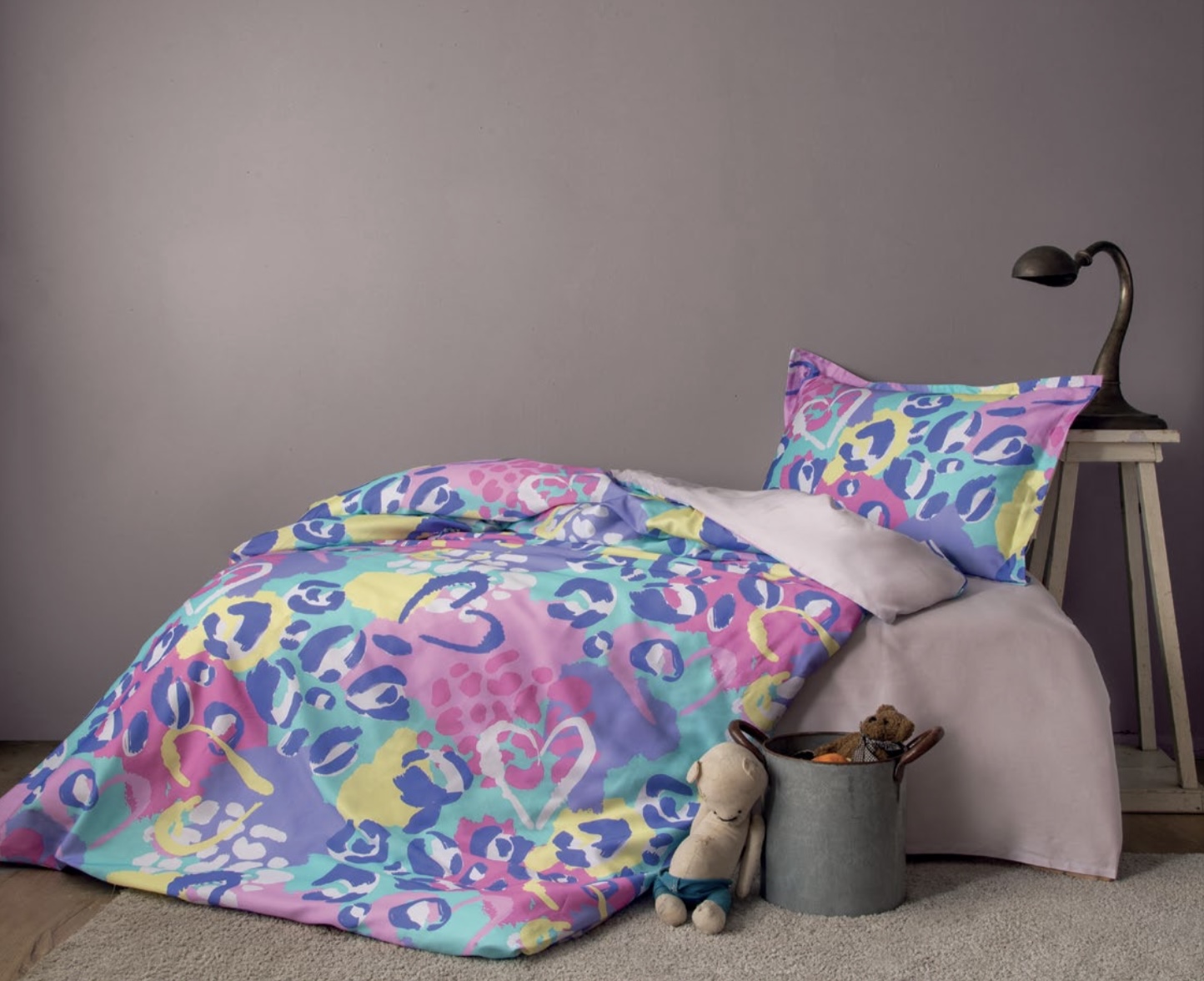 Яскравий комплект постільної білизни на полуторне ліжко Pinky Issimo Home-copy-2