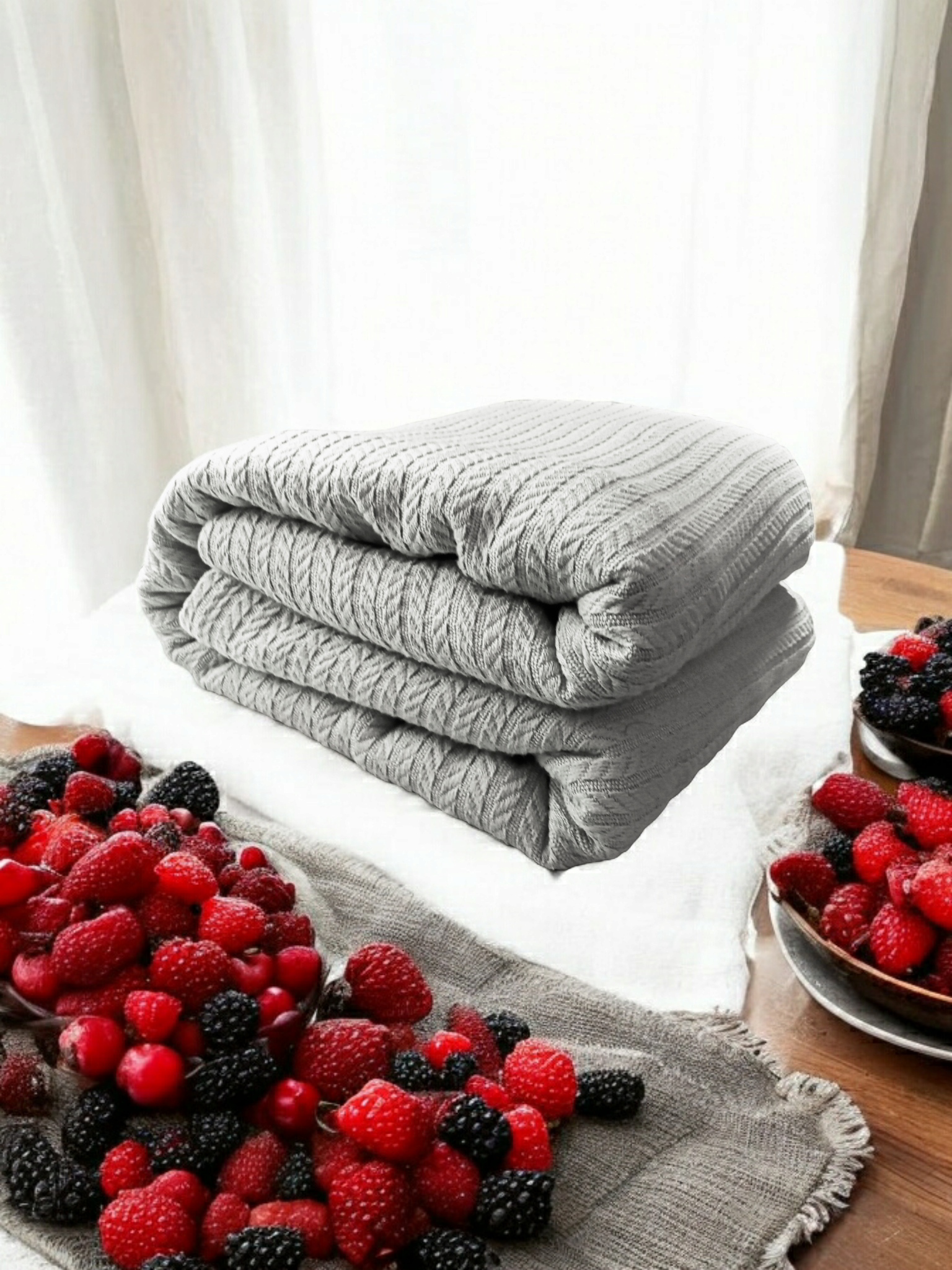 Бавовняне покривало на ліжко  піке "косичка" світло сірий