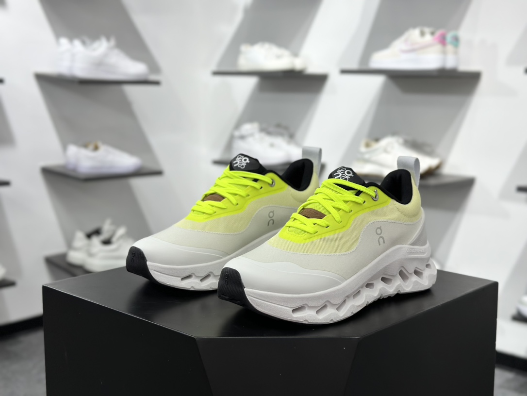 On Cloudtilt Loewe outdoorowe buty  3WE1087