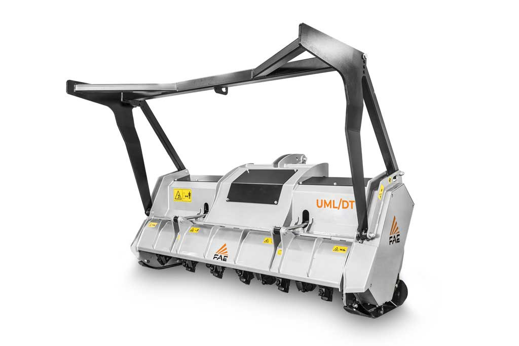 Лісовий мульчер FML/DT - 225 для тракторів