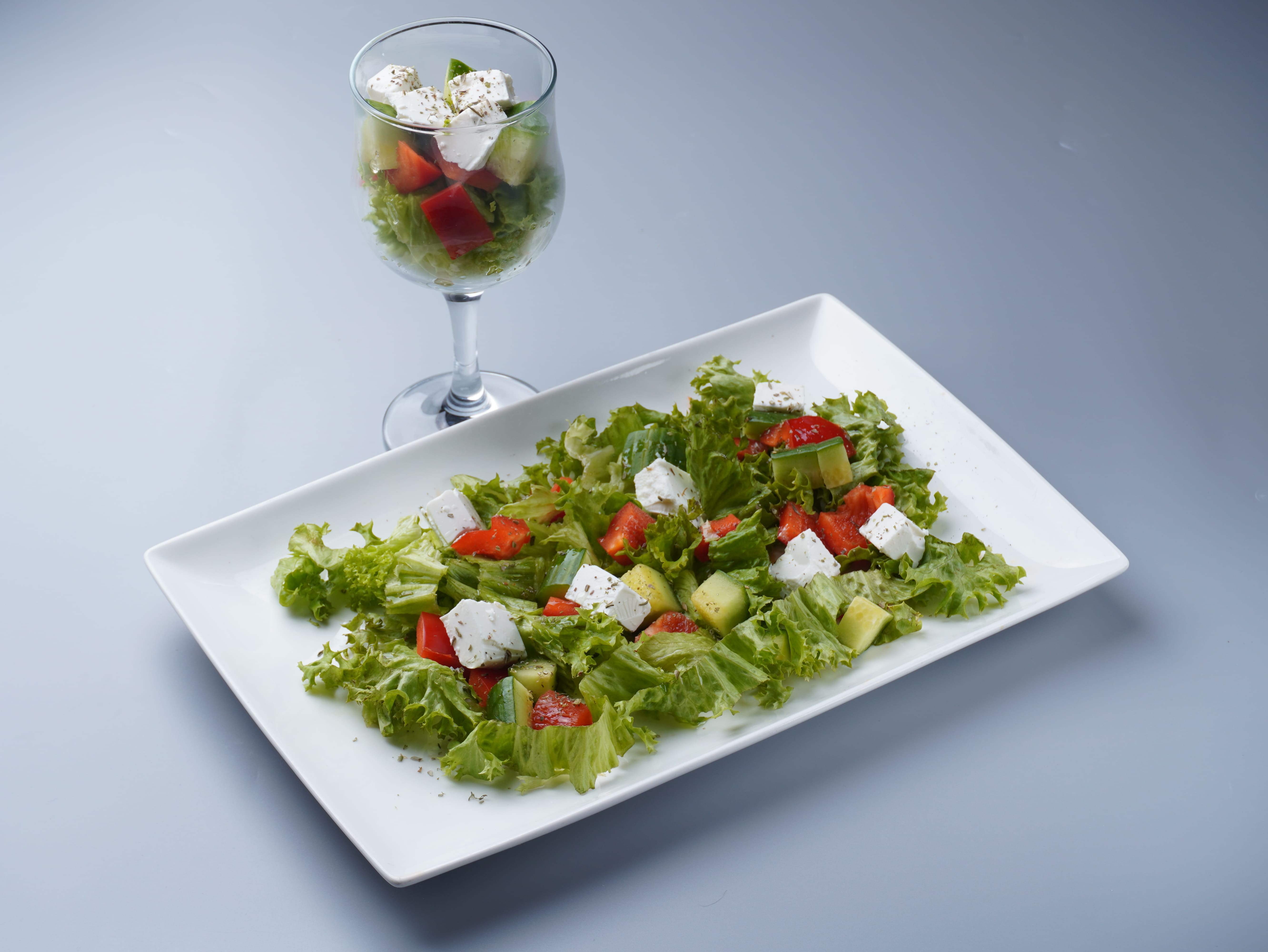Фреш салат з фетою (100 грам)