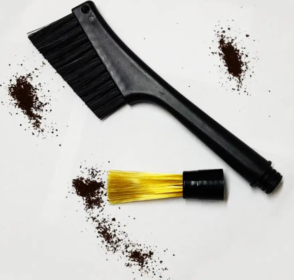 Щітка для чистки кавомолки