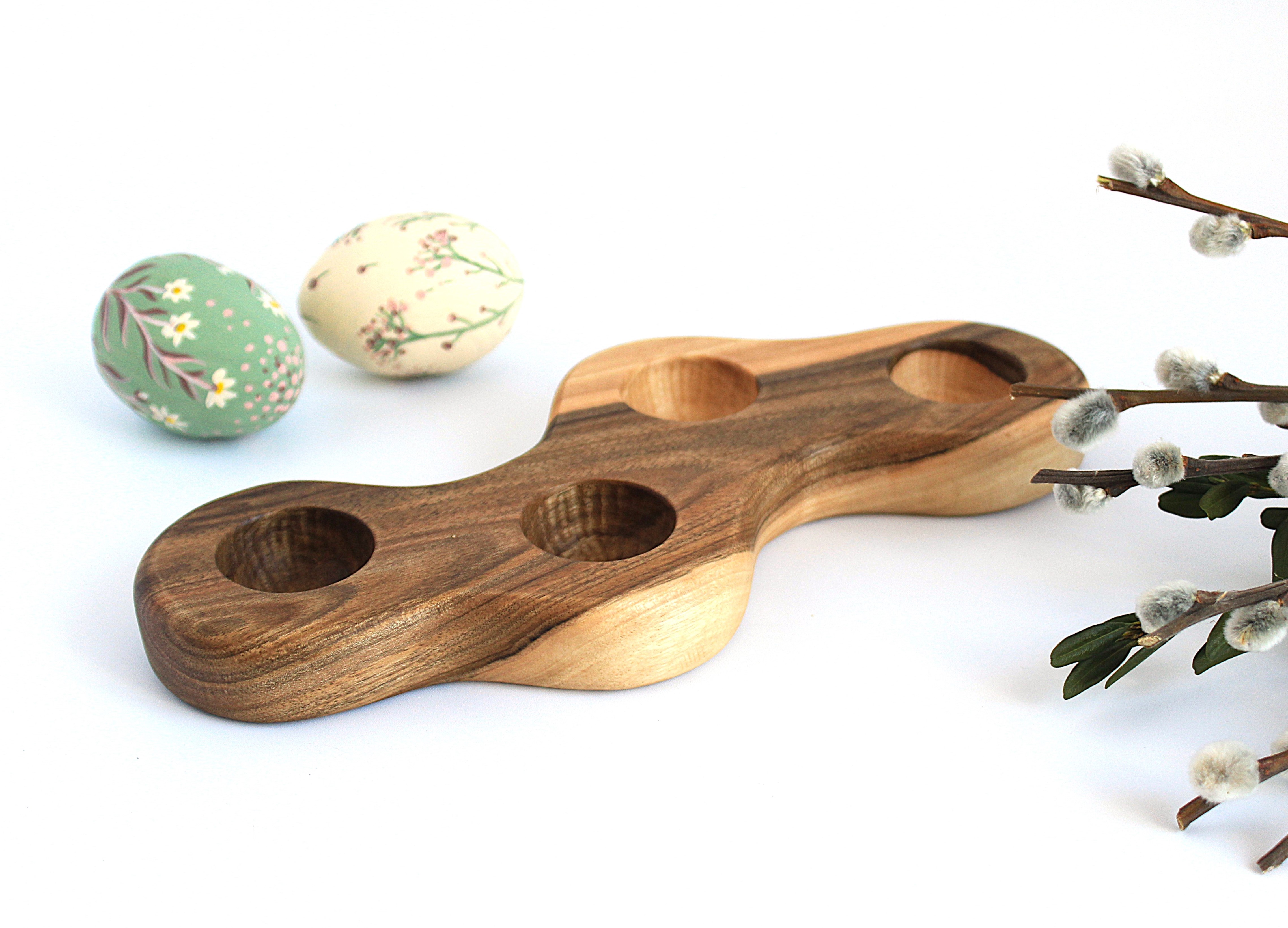 Дерев’яна підставка для сервірування яєць