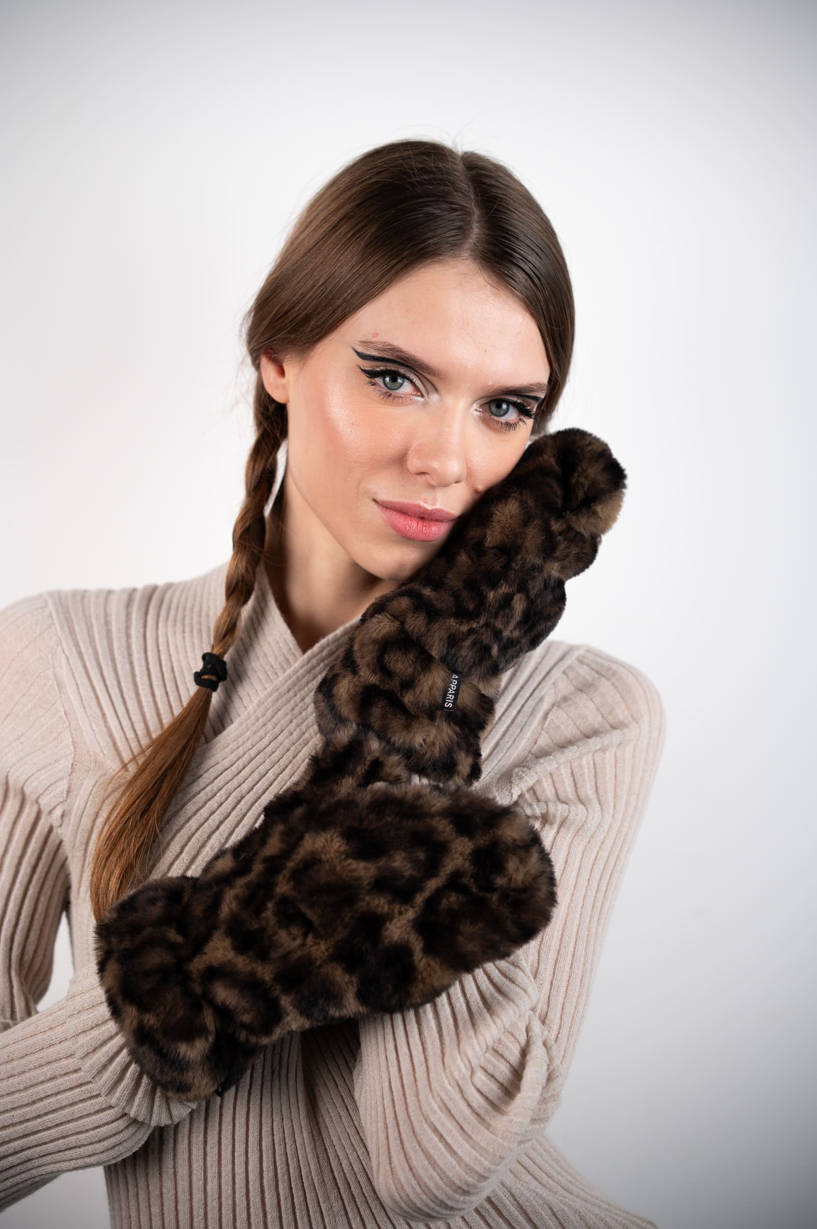 Рукавиці Apparis