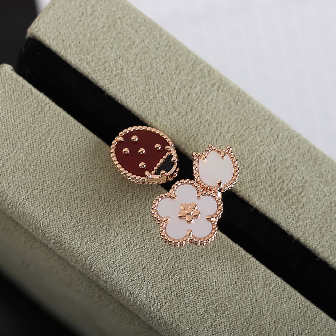 Van Cleef&Arpels браслет