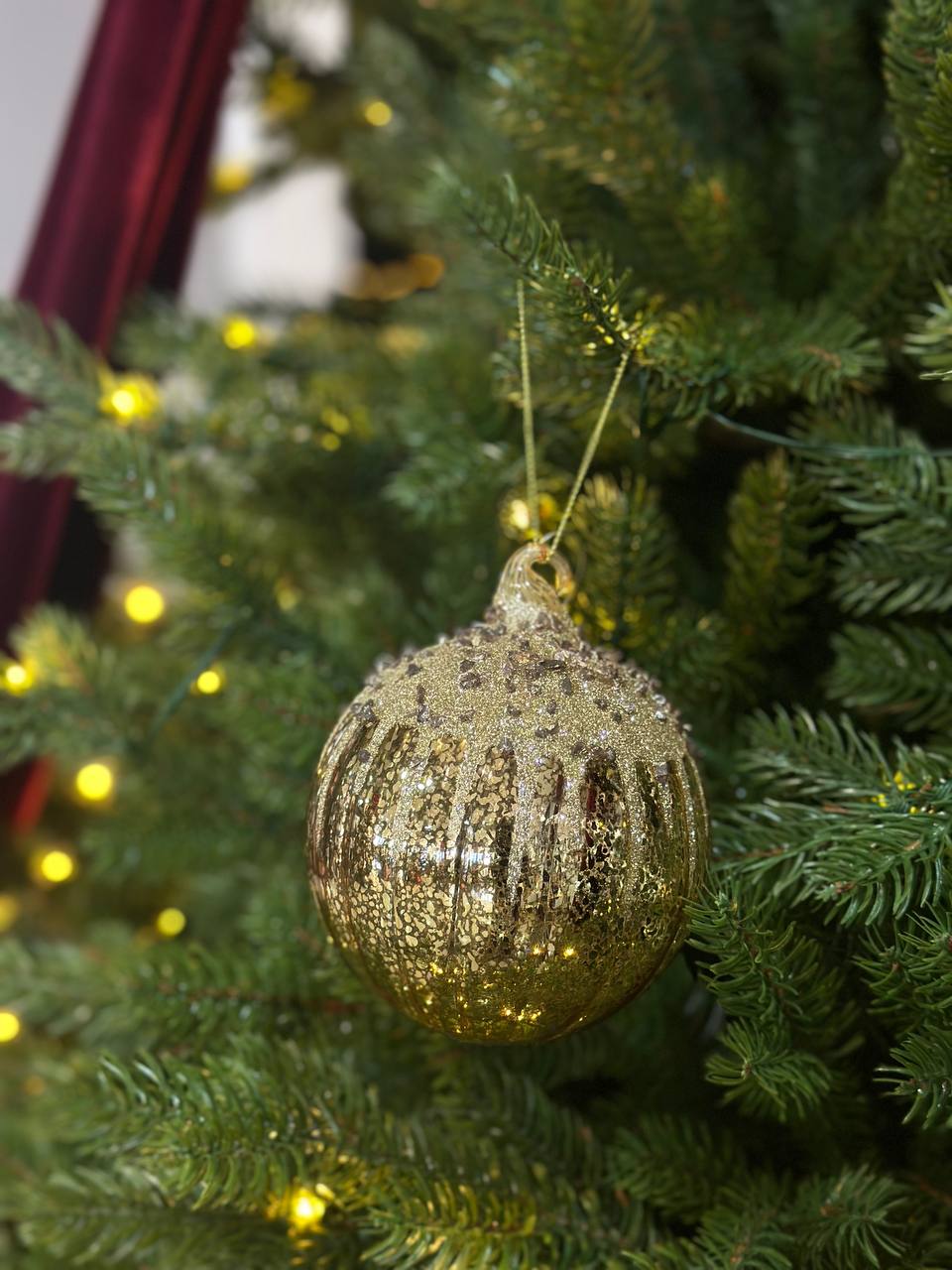 Ялинкова куля 10 см, золото з декором
