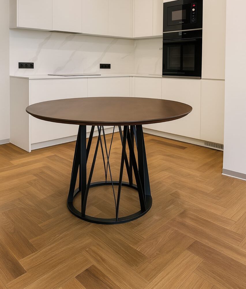 Обідній стіл Rondo з масиву дуба / ясеня (розкладний)