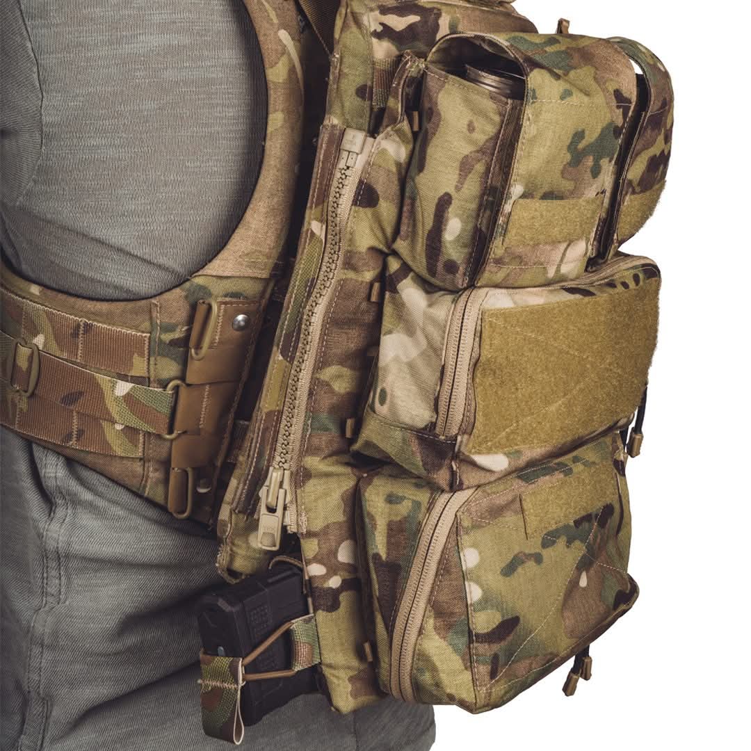Оригінальна модульна задня штурмова панель "POUCH ZIP-ON PANEL 2.0" від американського преміум бренду "CRYE PRECISION".