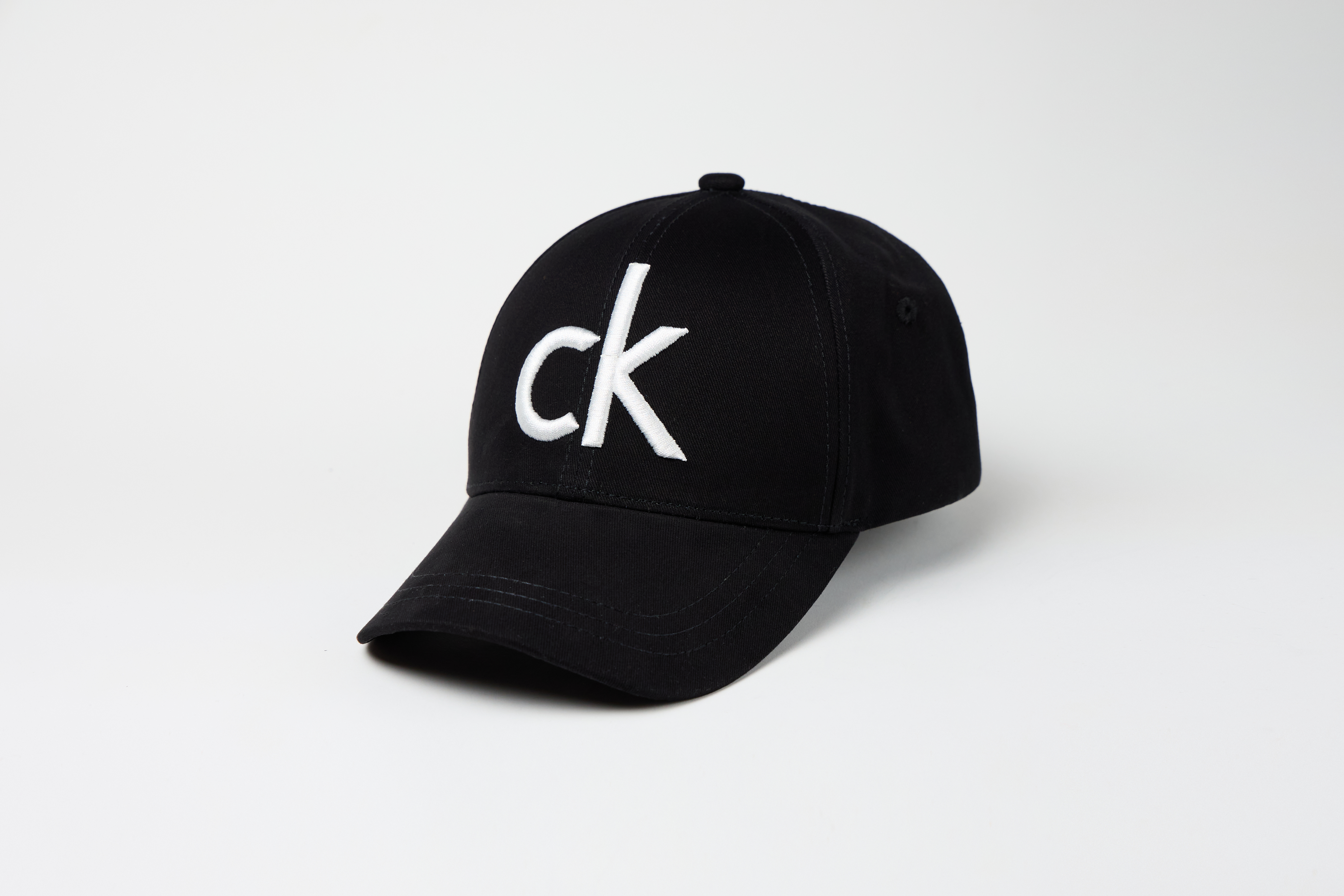 Бейсболка Вишивка Біла Лого Келвін Кляйн - Calvin Klein Копія