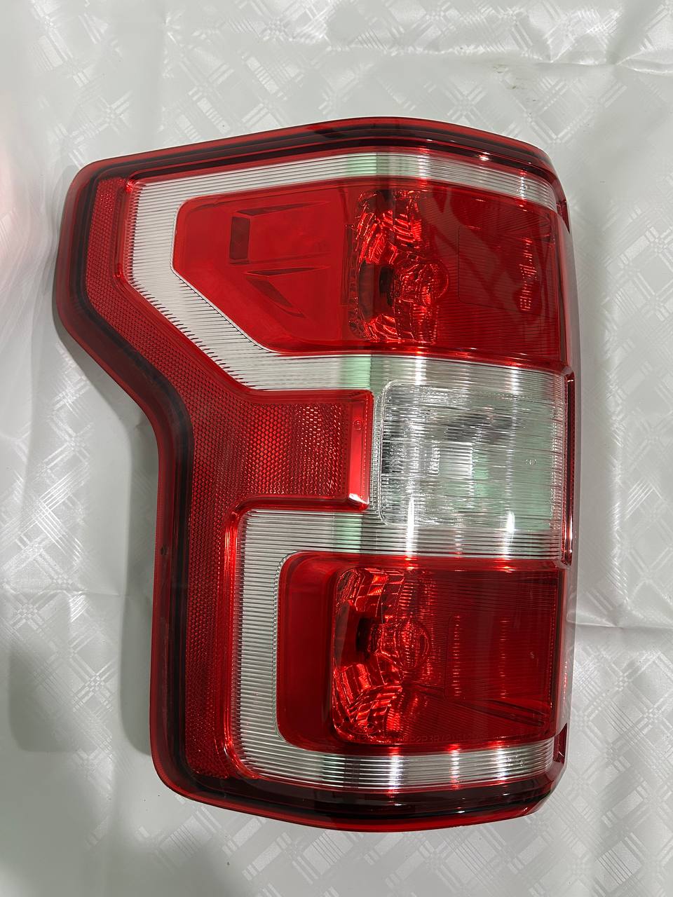 Б.у оригінал Ford F150 ліва в крило 2018 - 2020 роки