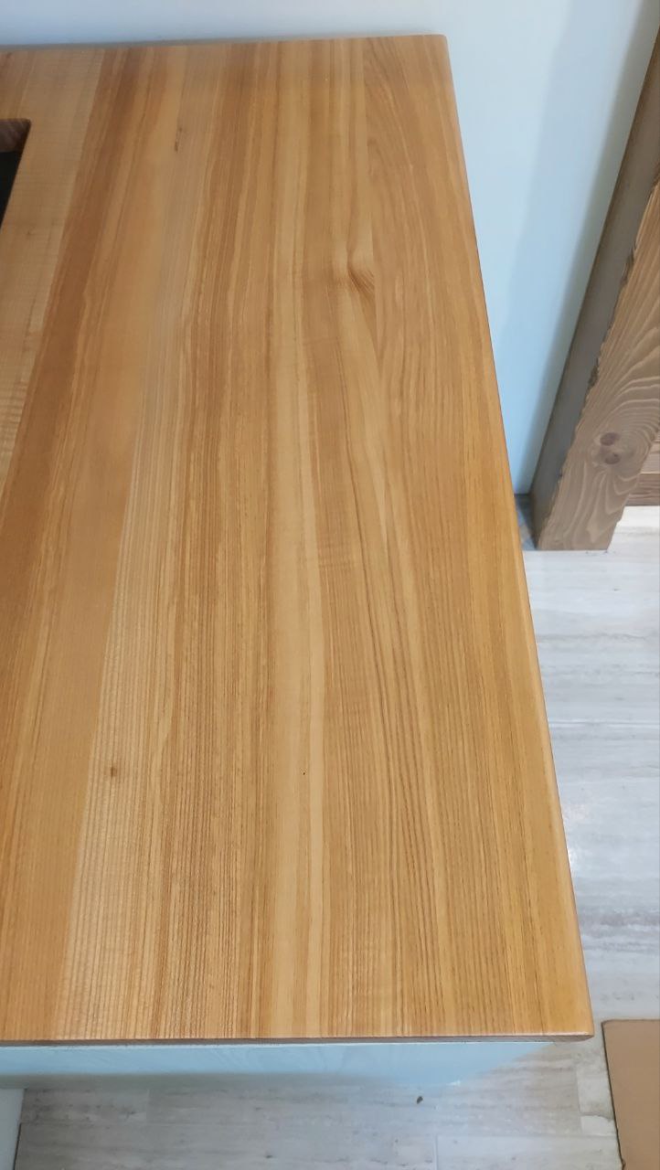 Столешні від 5 500 грн.