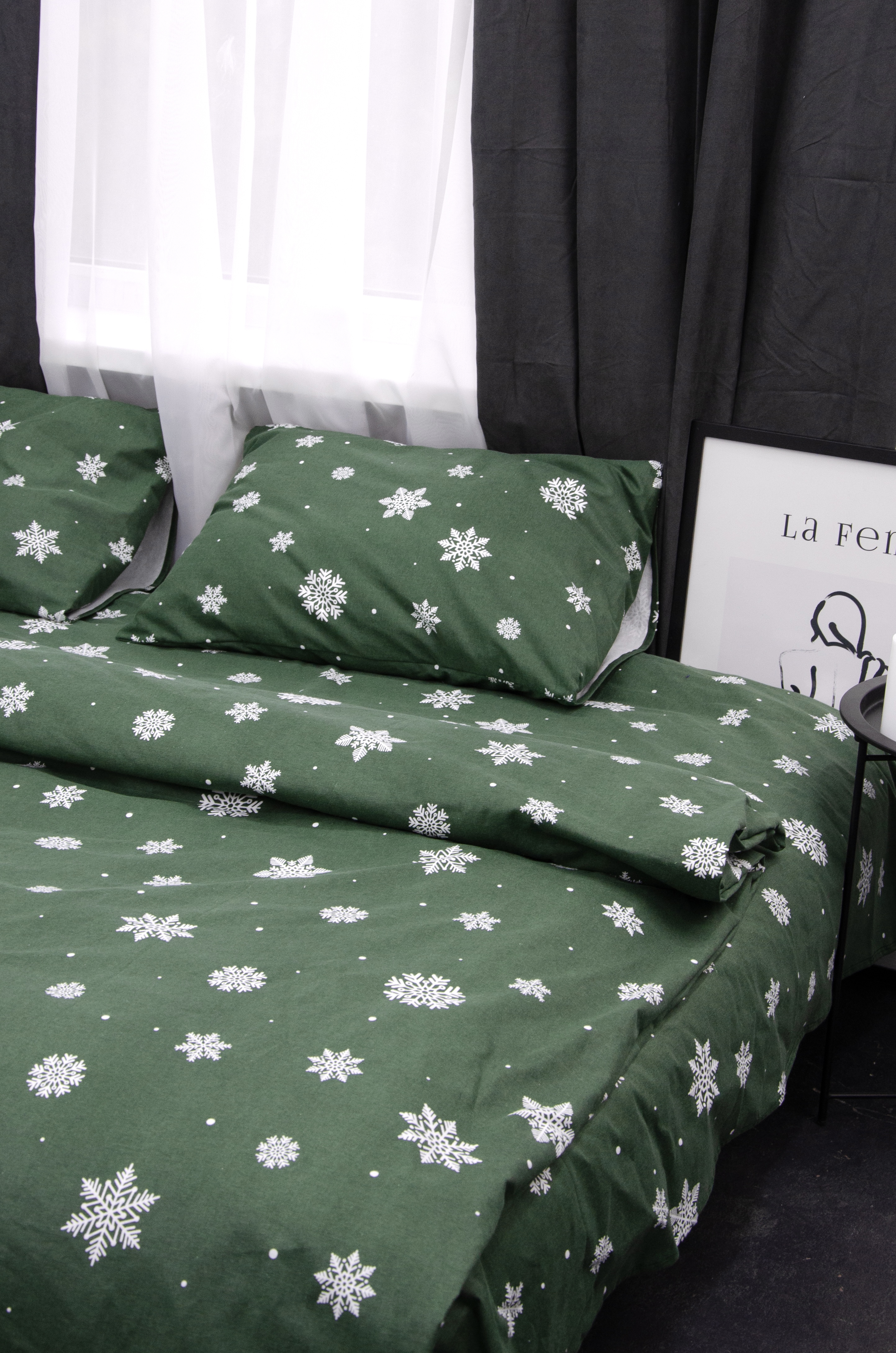 Постільний комплект Фланель преміум Сніжинки на зеленому