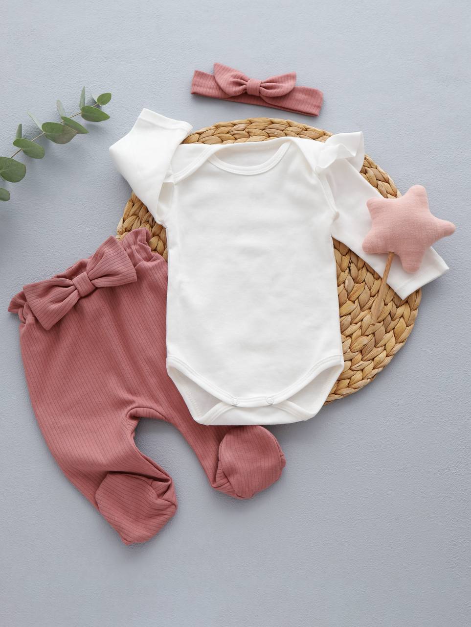 Комплект для новонародженої дівчинки (тканина інтерлок)