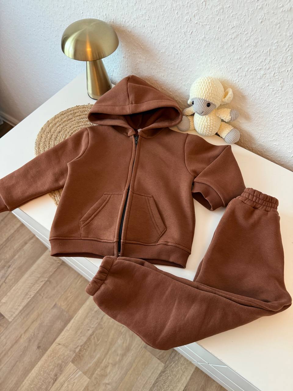 КОСТЮМ ДИТЯЧИЙ УТЕПЛЕНИЙ КОРИЧНЕВА КАРАМЕЛЬ