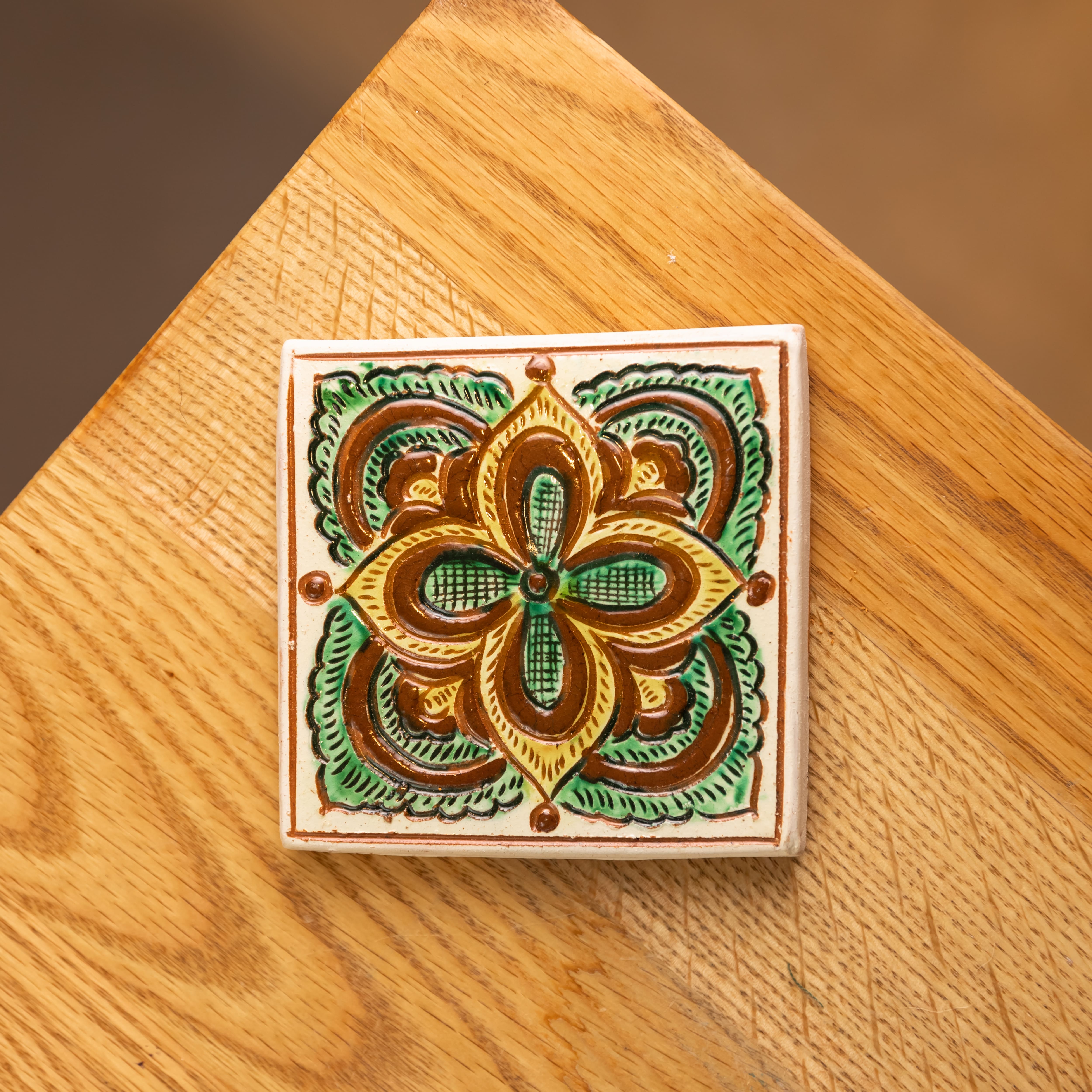 Керамічна плиточка "Косівська", 10*10 см