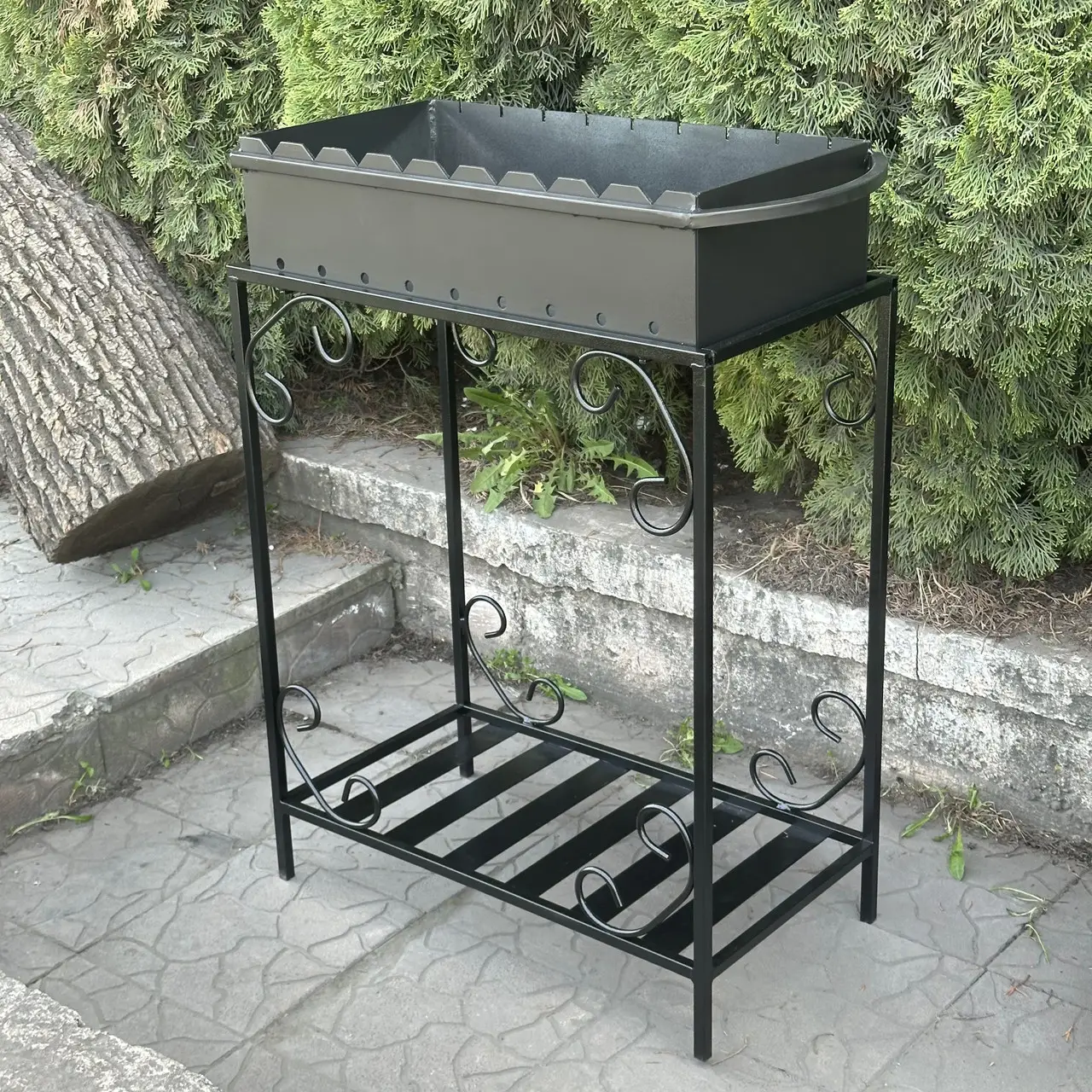 Мангал Гефест на 9 шампурів 4мм на дровниці