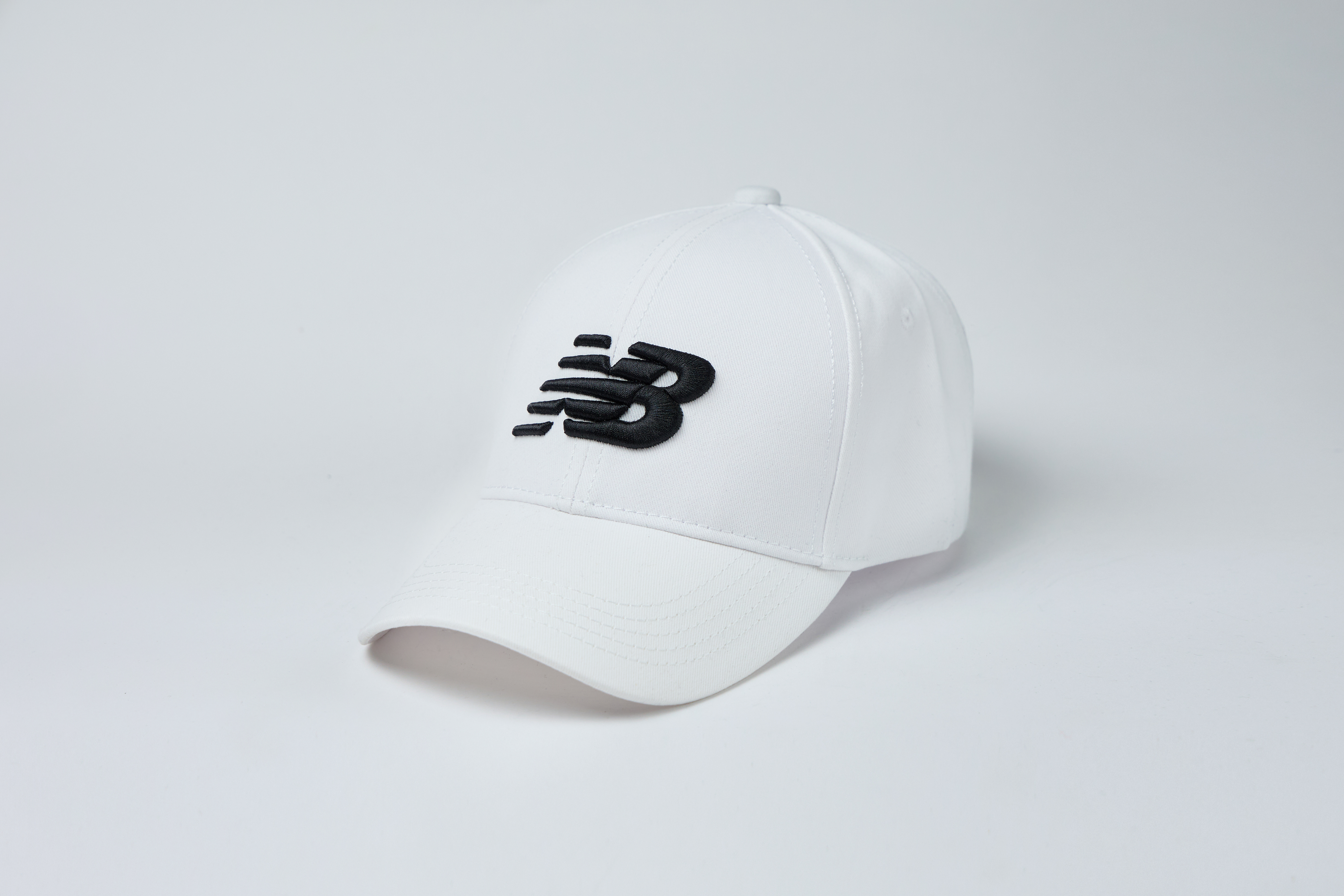 Бейсболка Біла Вишивка Чорна Лого Нью Беланс - New Balance