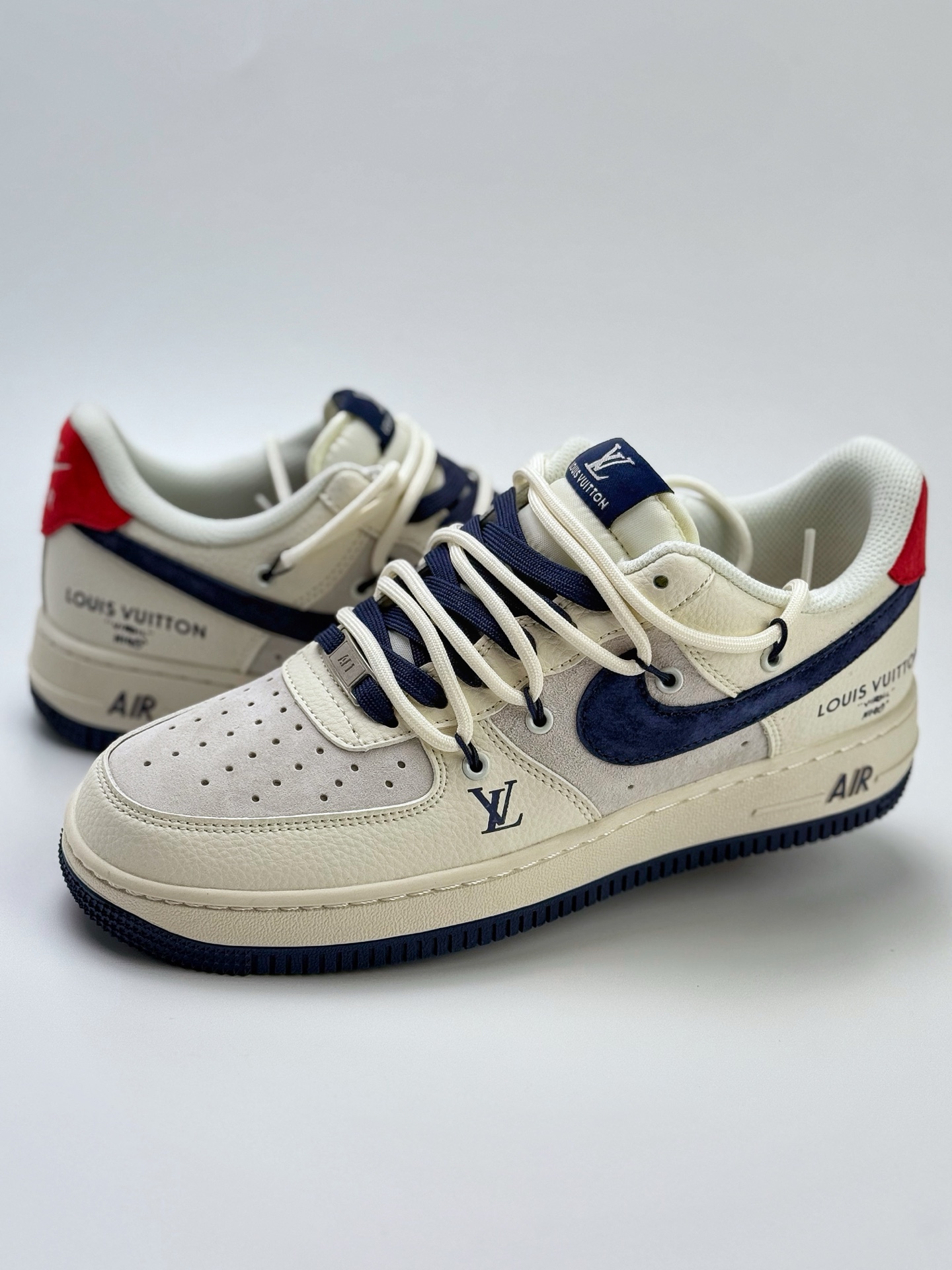 Nike Air Force 1 Low 07 x Louis Vuitton  DM6868-083