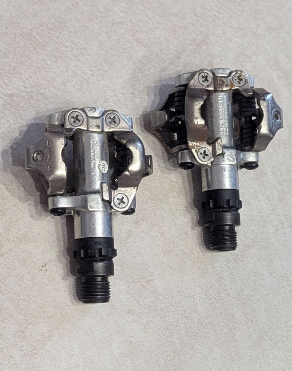 Контактні педалі Shimano PD-M520