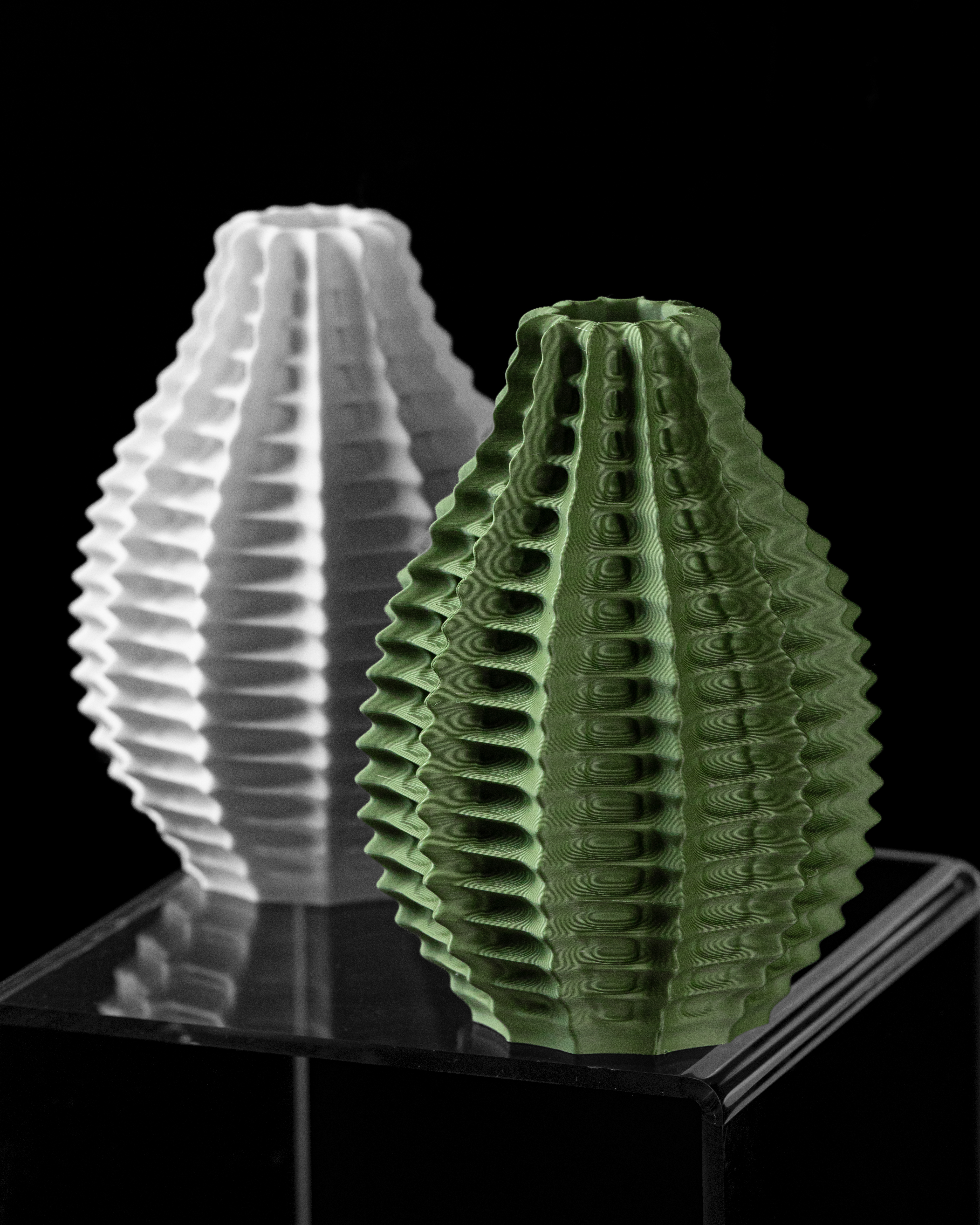 Ribbed Flower Vase – Textured 3D Printed Vase