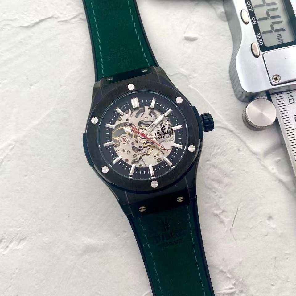 Hublot classic fusion skeleton REF  515.OX.0180.LR-3