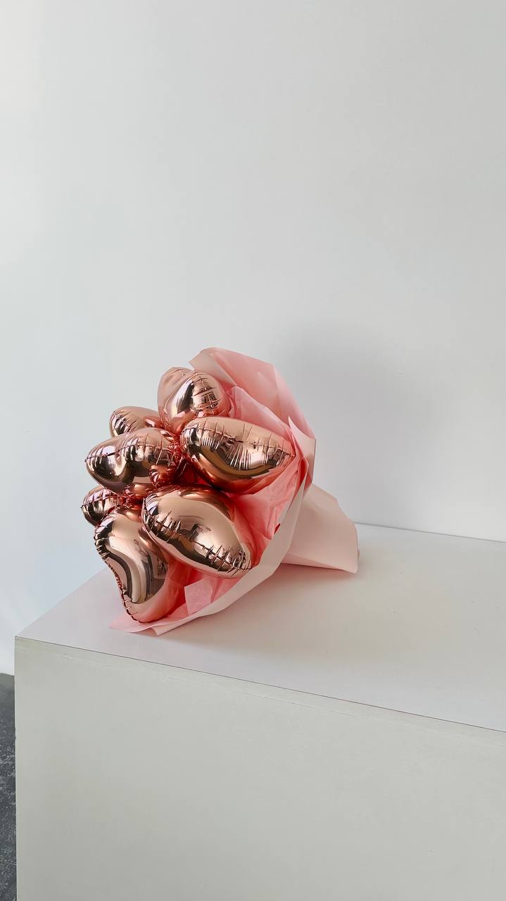 Букет з сердечок рожеве золото