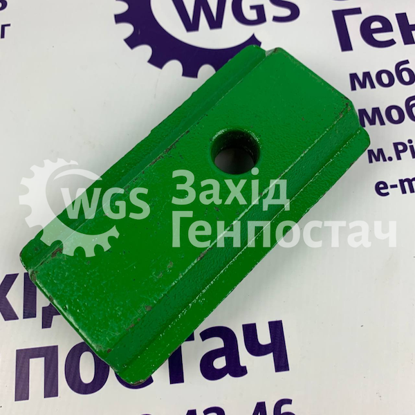 Проставка R163799 [John Deere]