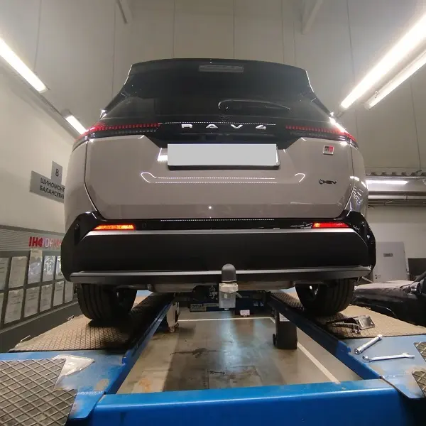 Швидкознімний фаркоп Toyota RAV4 з 2025 р. (XA60) під квадрат 50×50, Полігон авто