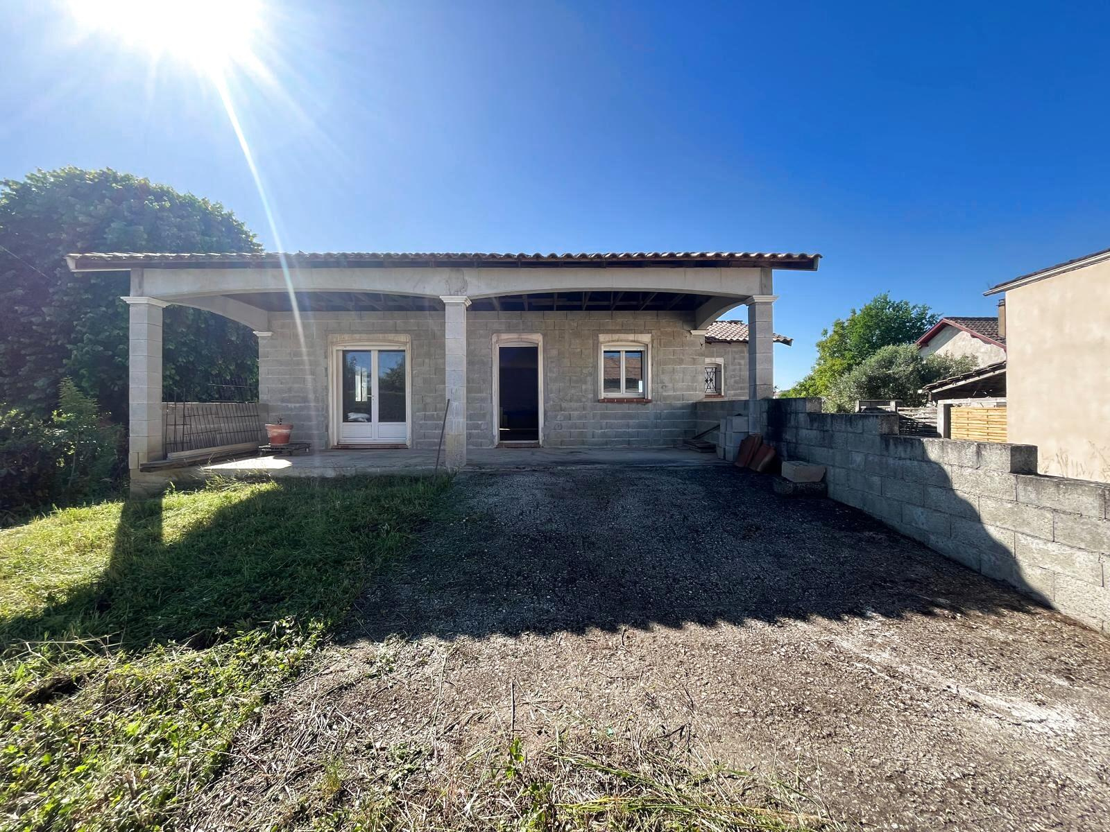 Maison de ville avec travaux d'aménagements à prévoir