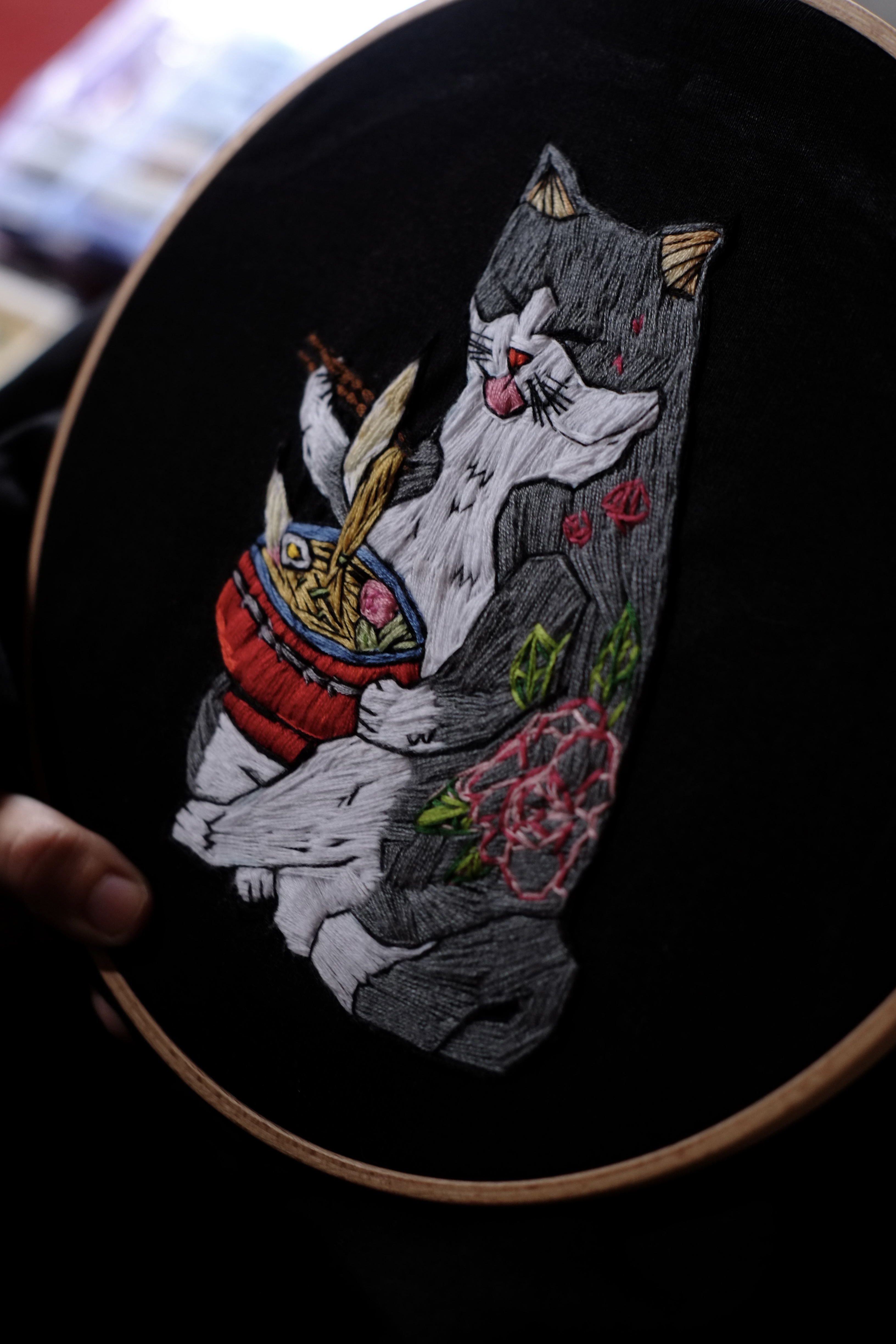 T-shirt ramen cat