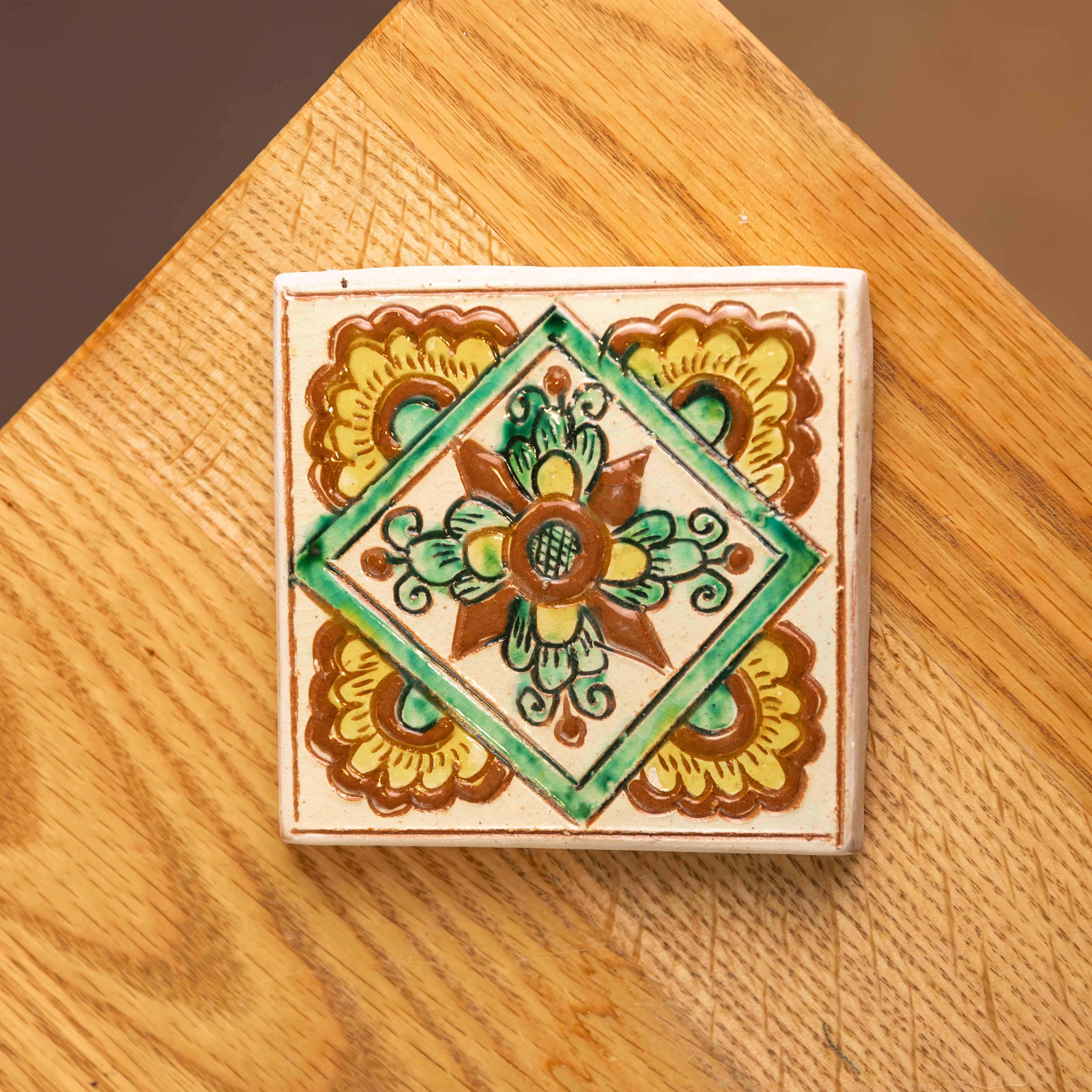 Плиточка керамічна "Квіти", 10*10 см