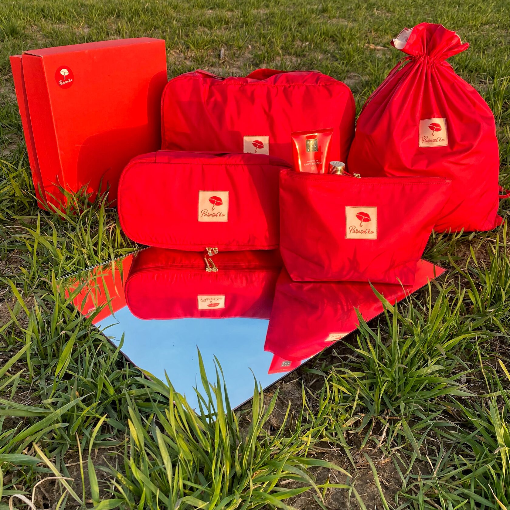 Textile organizers Travel set Red