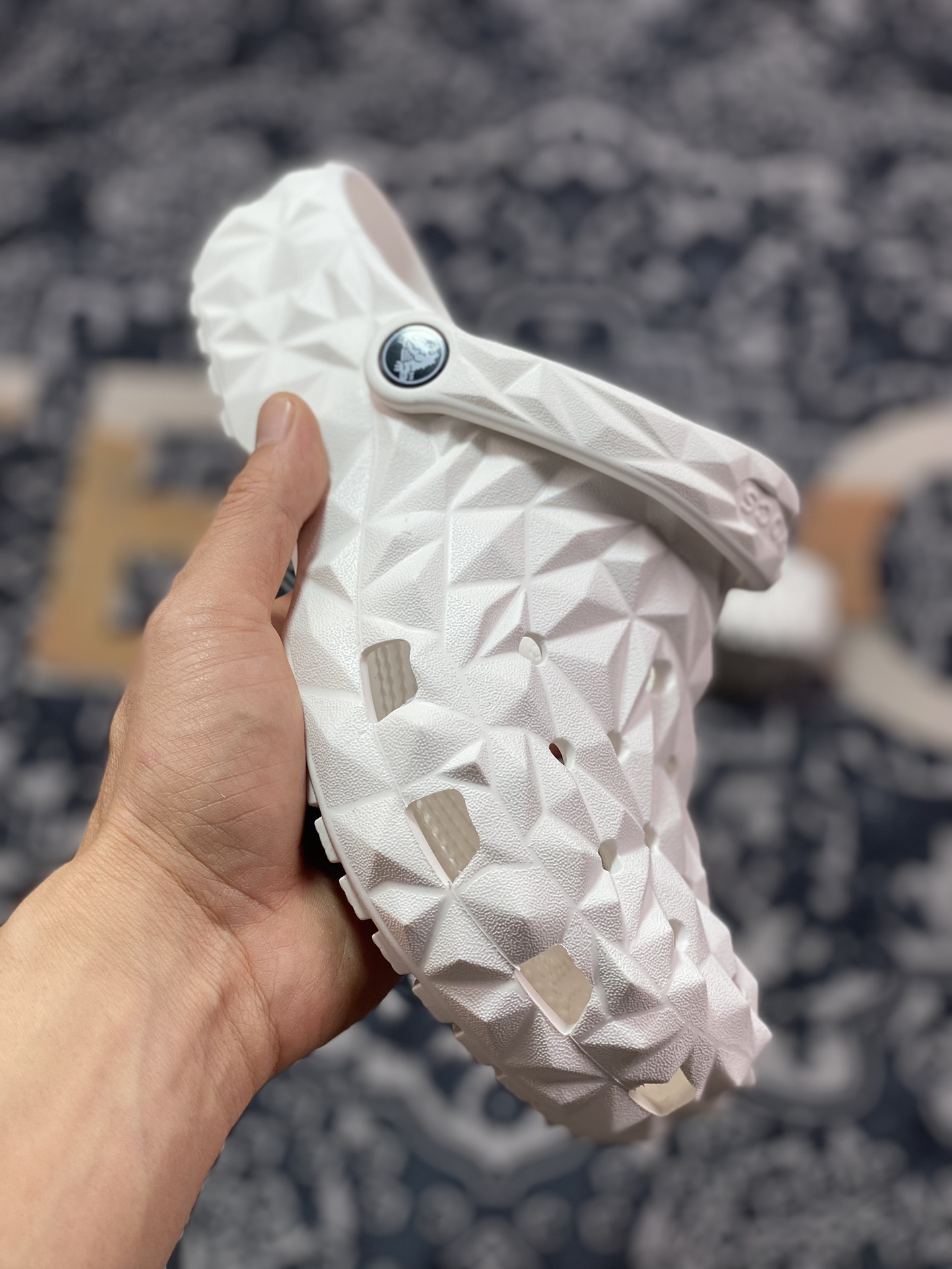 Durian Crocs, zupełnie nowy 02