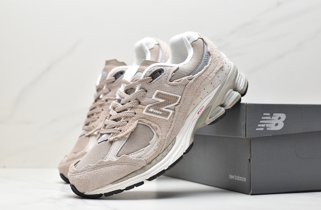 New Balance Retro single M2002RUT