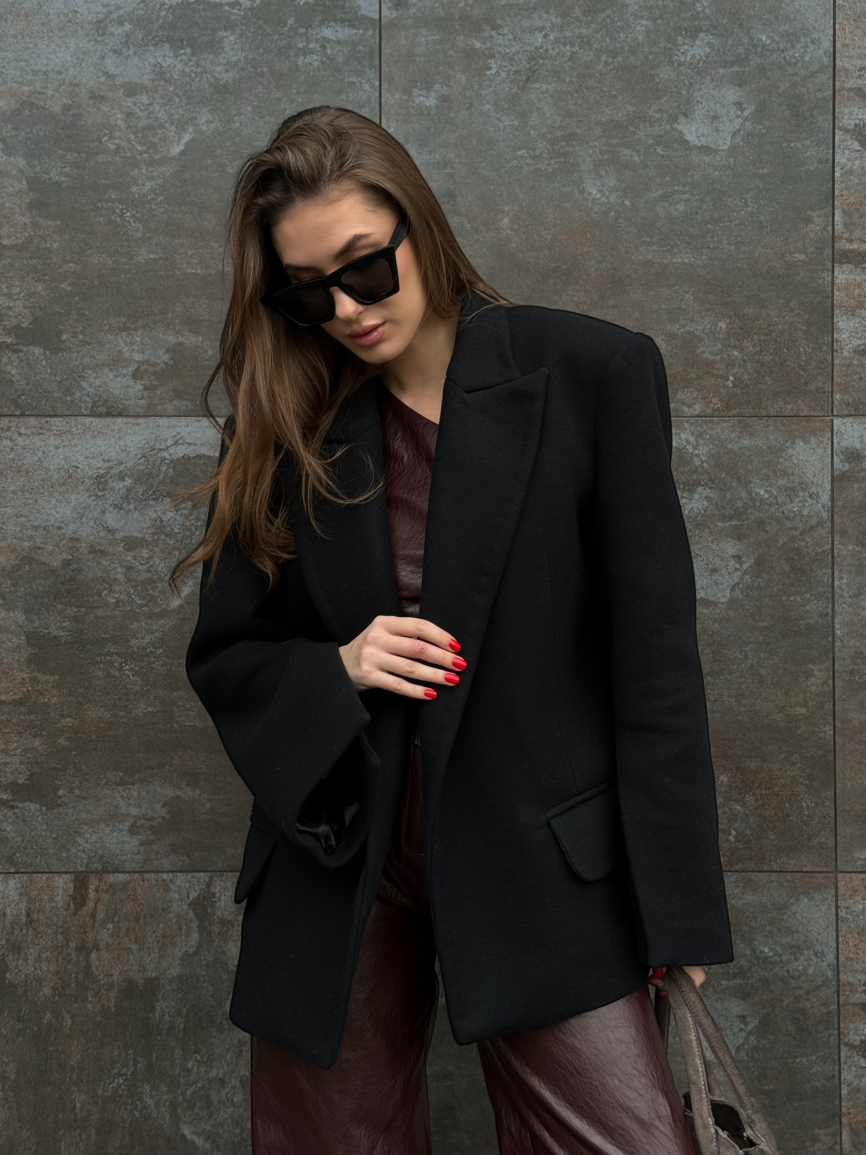 Жакет-пальто з розрізами на рукавах