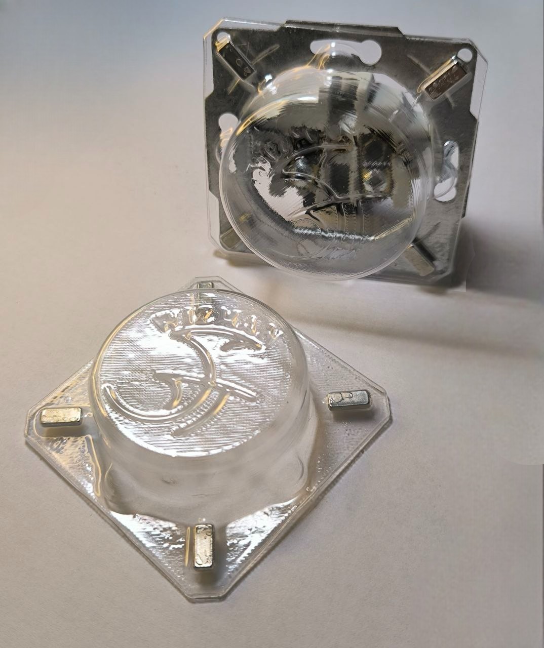 Набір захисних заглушок для розеток з магнітами, 70*70 мм, 5 шт.