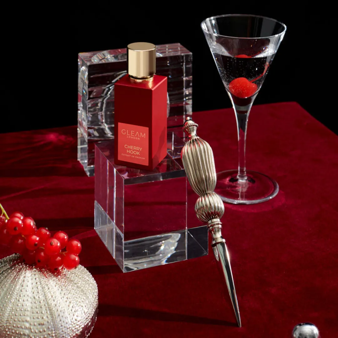 Gleam Perfume Cherry Hook