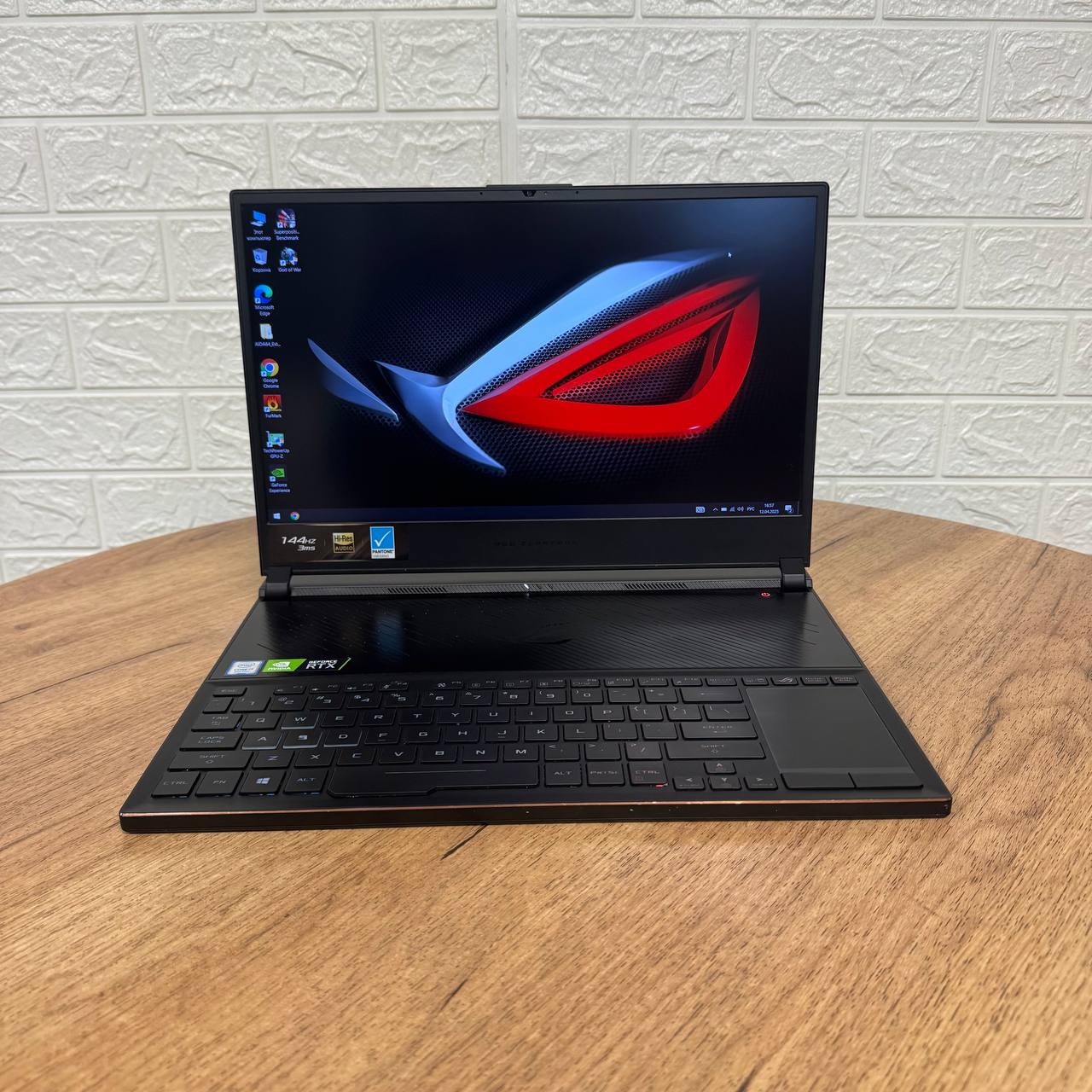 Asus ROG Zephyrus S15 GX531GW