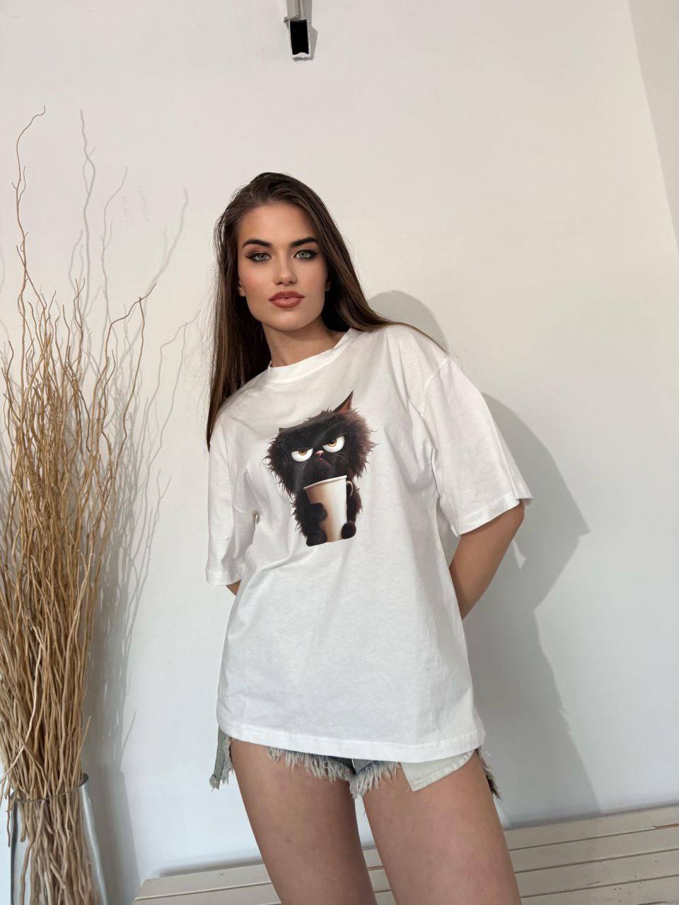 Футболка жіноча з котиком (one size)